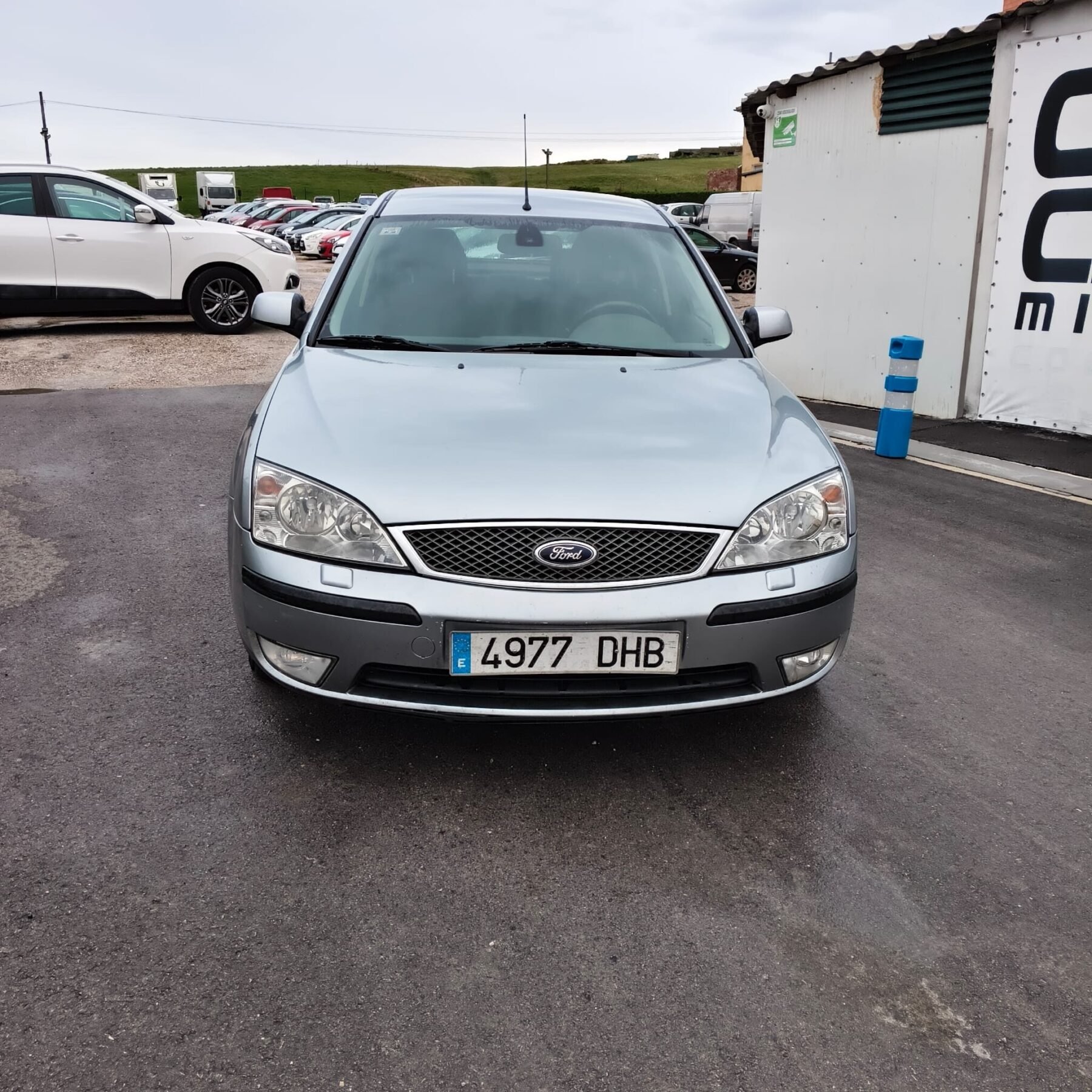 FORD MONDEO 2.0i 16V