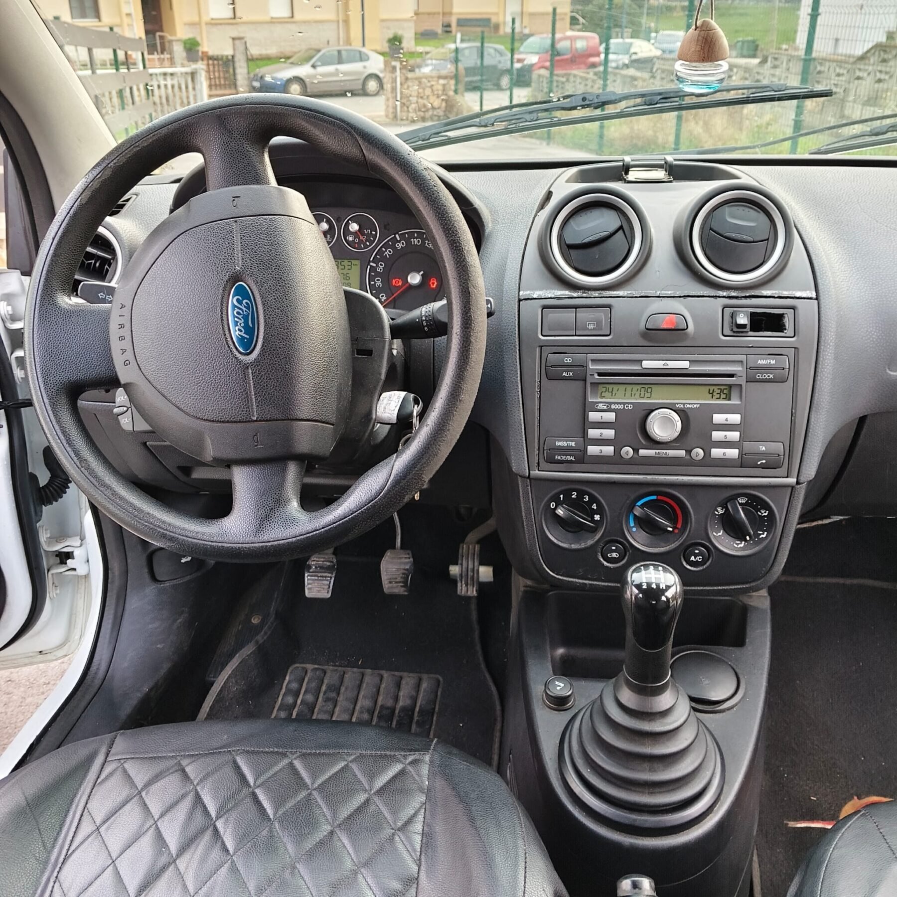 FORD FIESTA 1.4 TDCI AMBIENTE