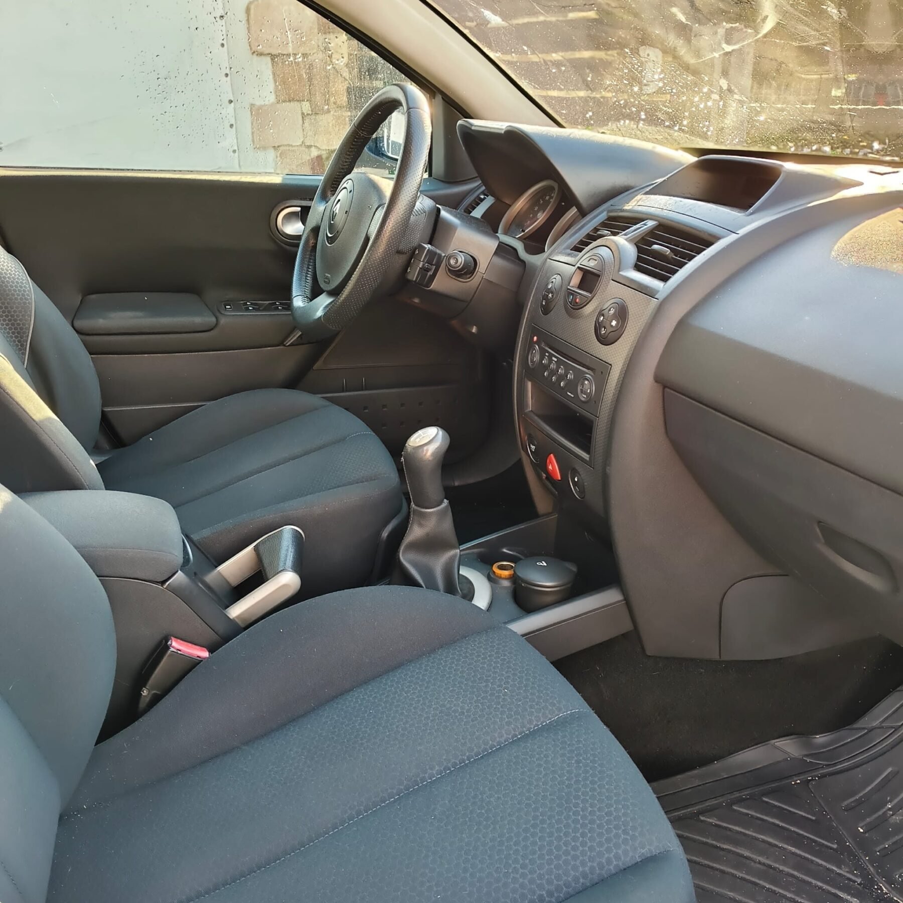 RENAULT Megane CONFORT 1.5 DCI DYNAMIQUE