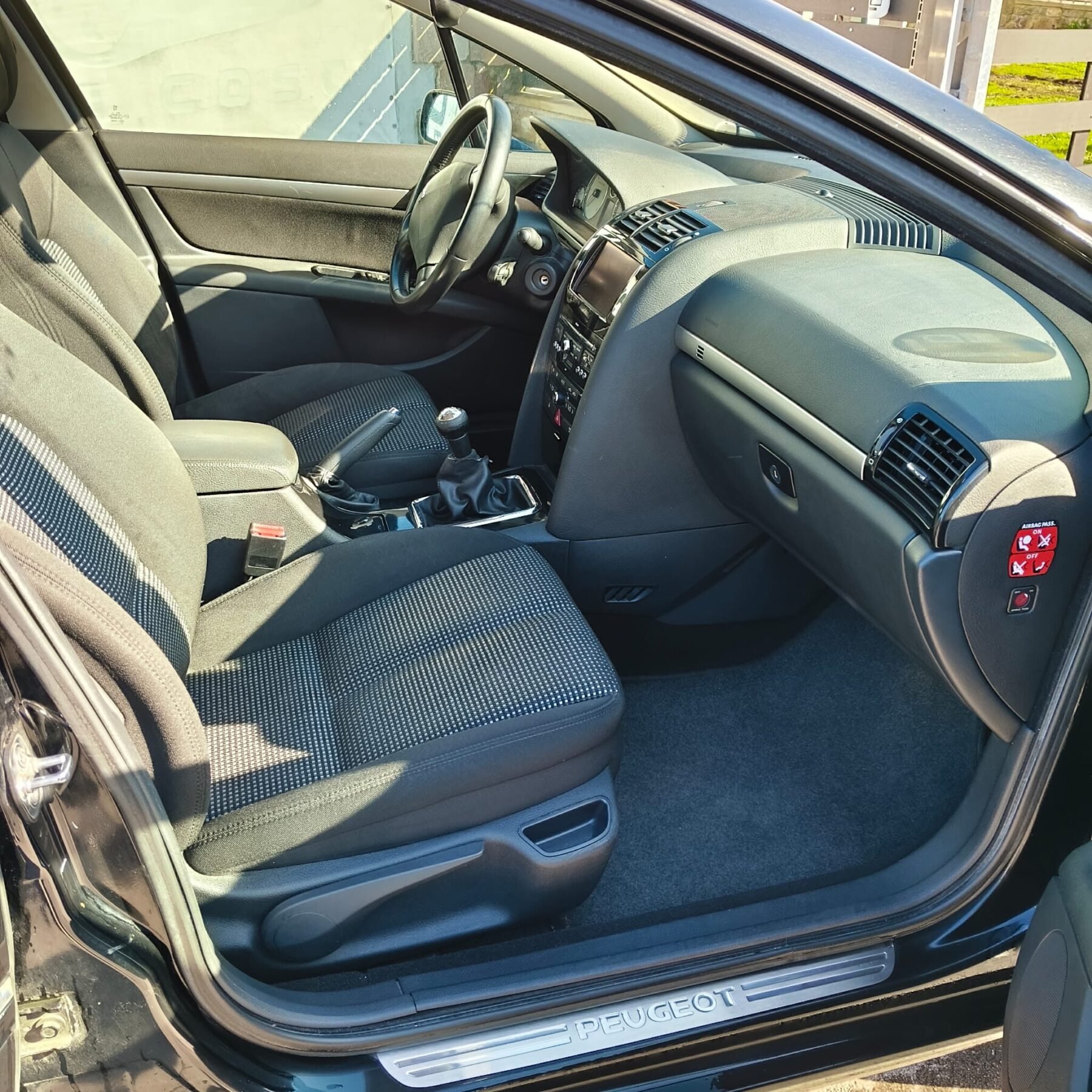 PEUGEOT 407 1.6 HDI