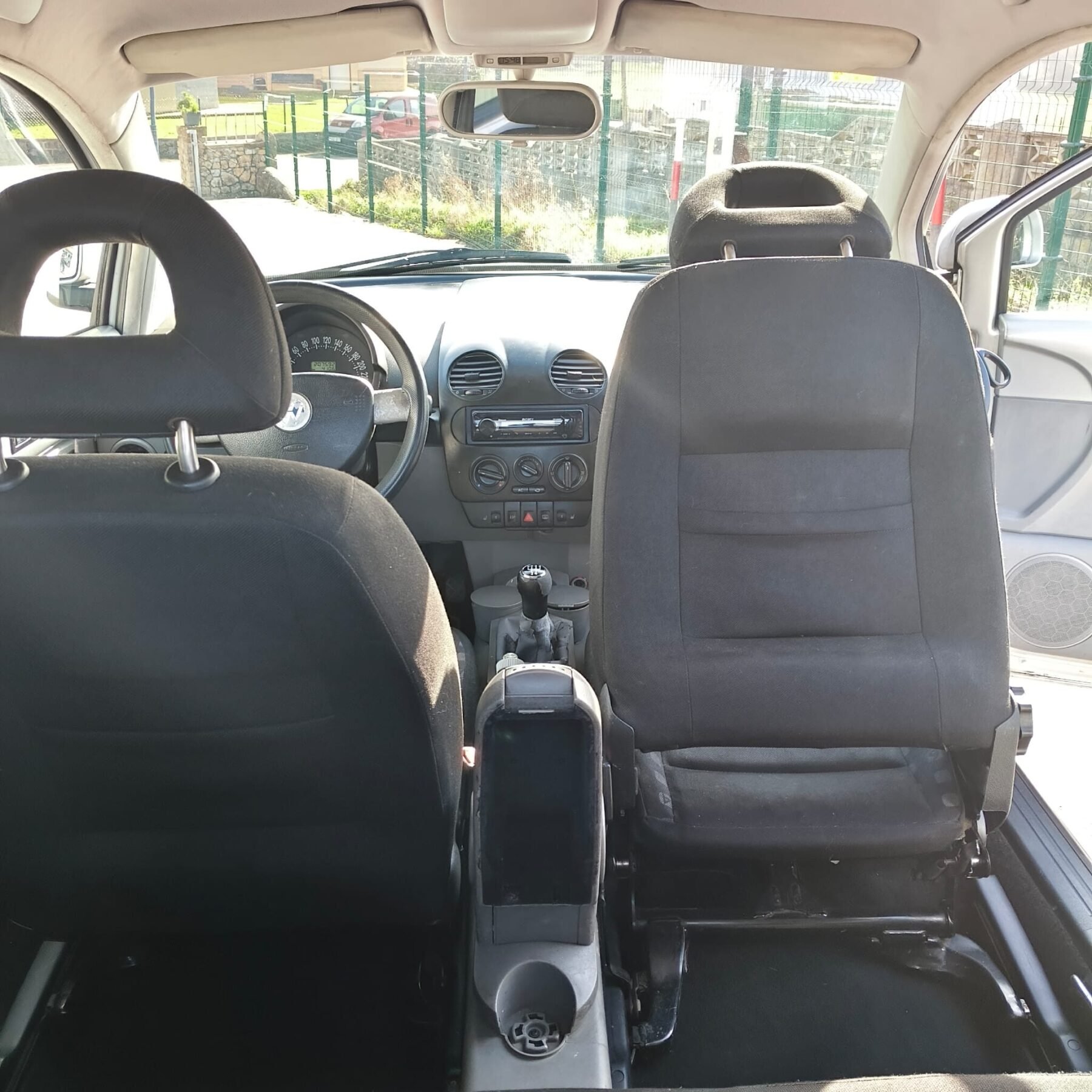 VOLKSWAGEN BEETLE 1.9 TDI