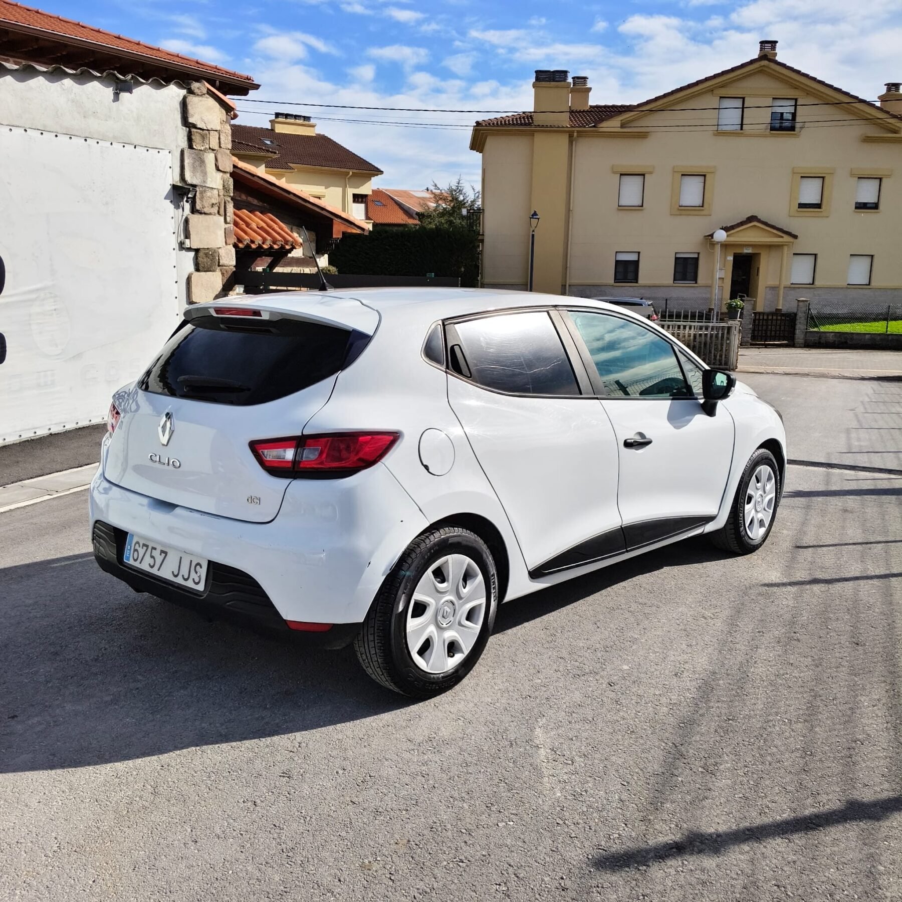 RENAULT CLIO Authentique dCi eco2