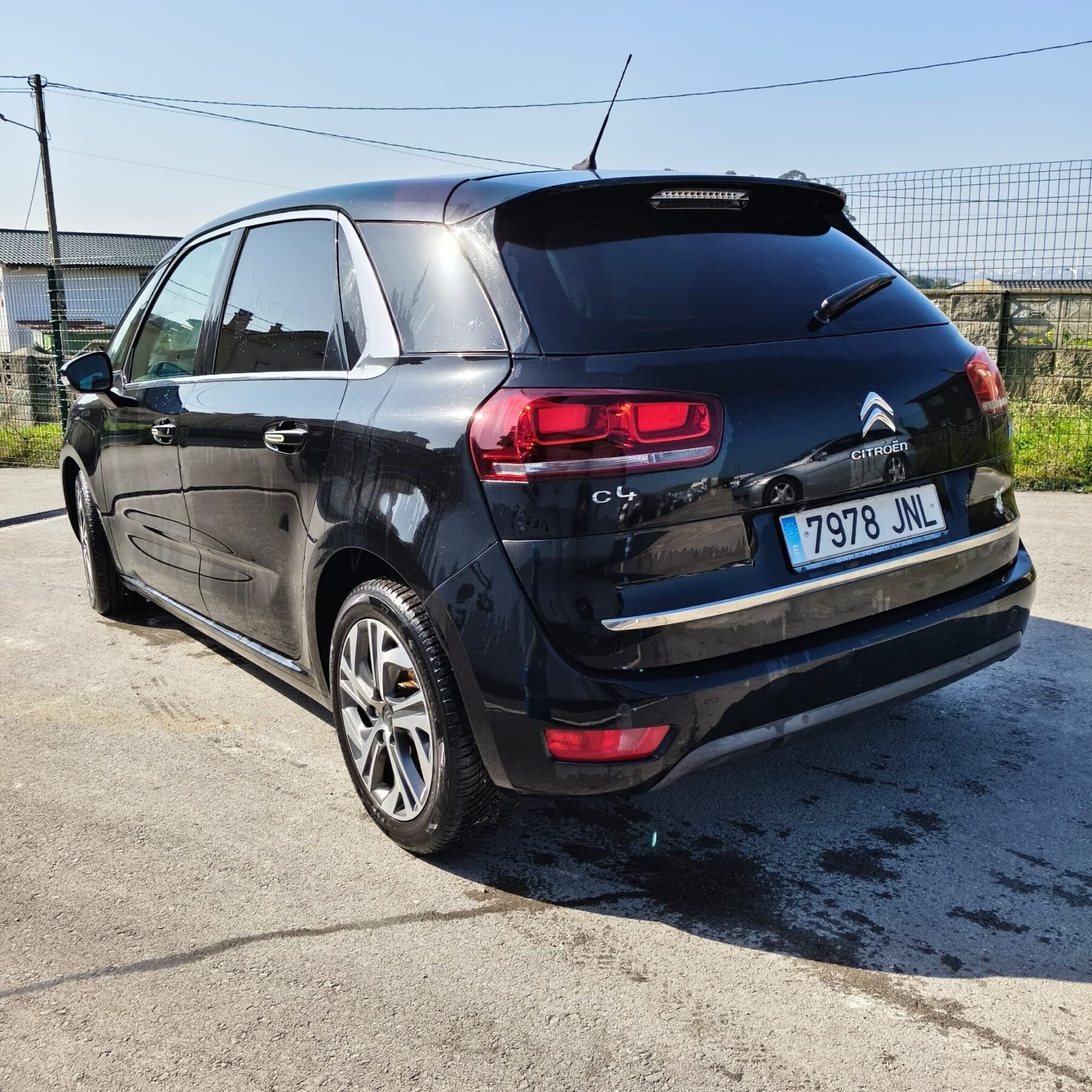 CITROEN C4 PureTech SS  Shine