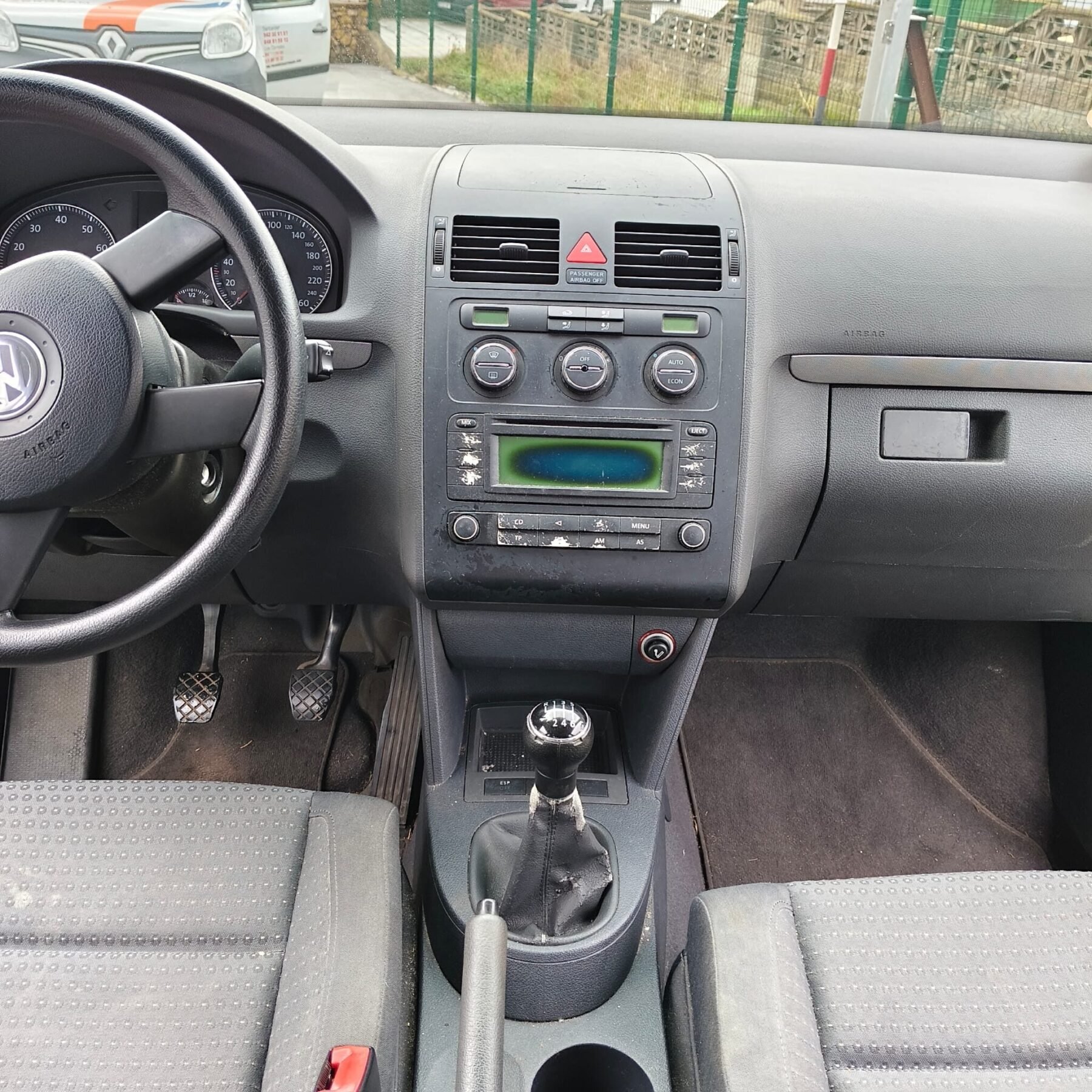 VOLKSWAGEN TOURAN 2.0 HIGHLINE