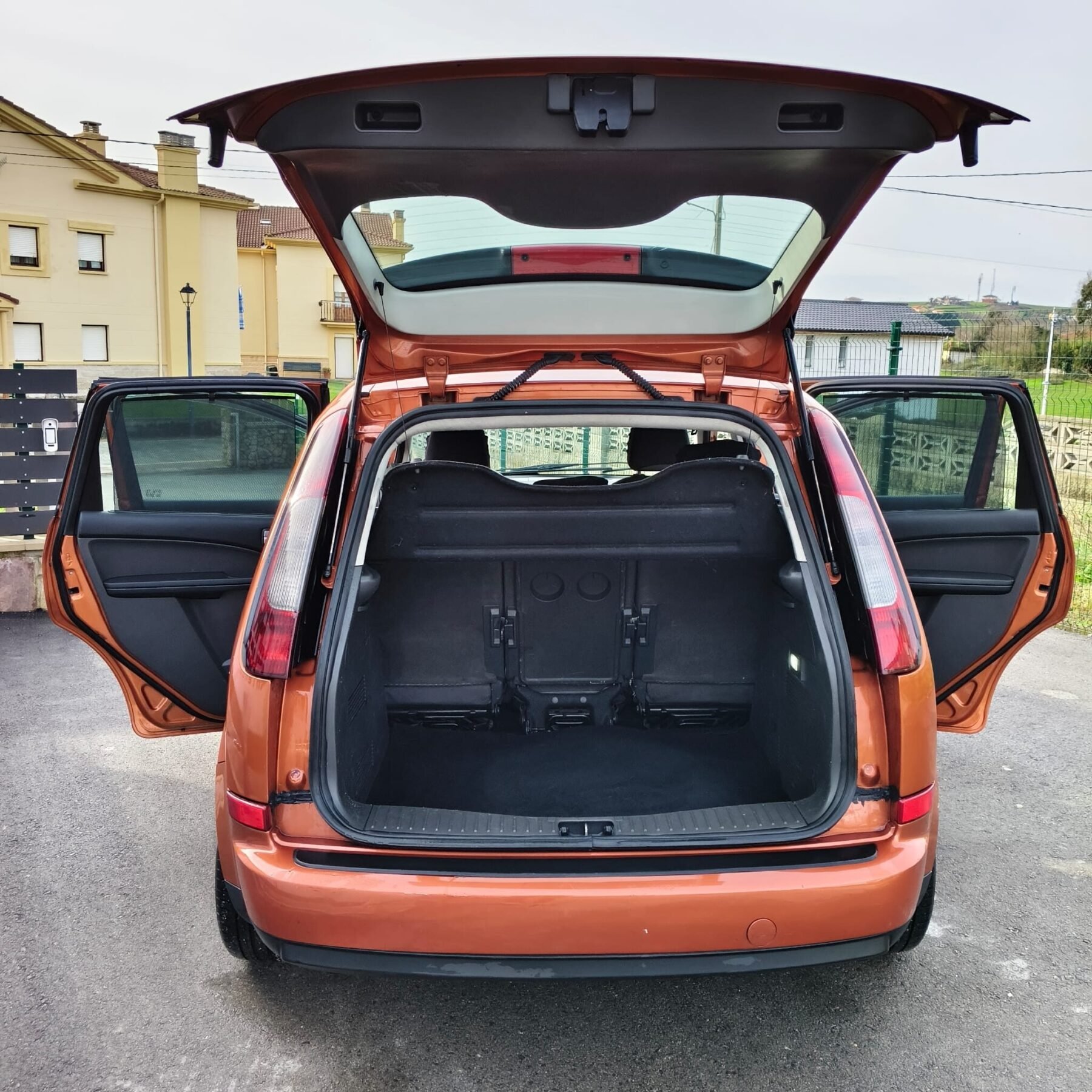 FORD FOCUS CMAX 1.6 TDCI