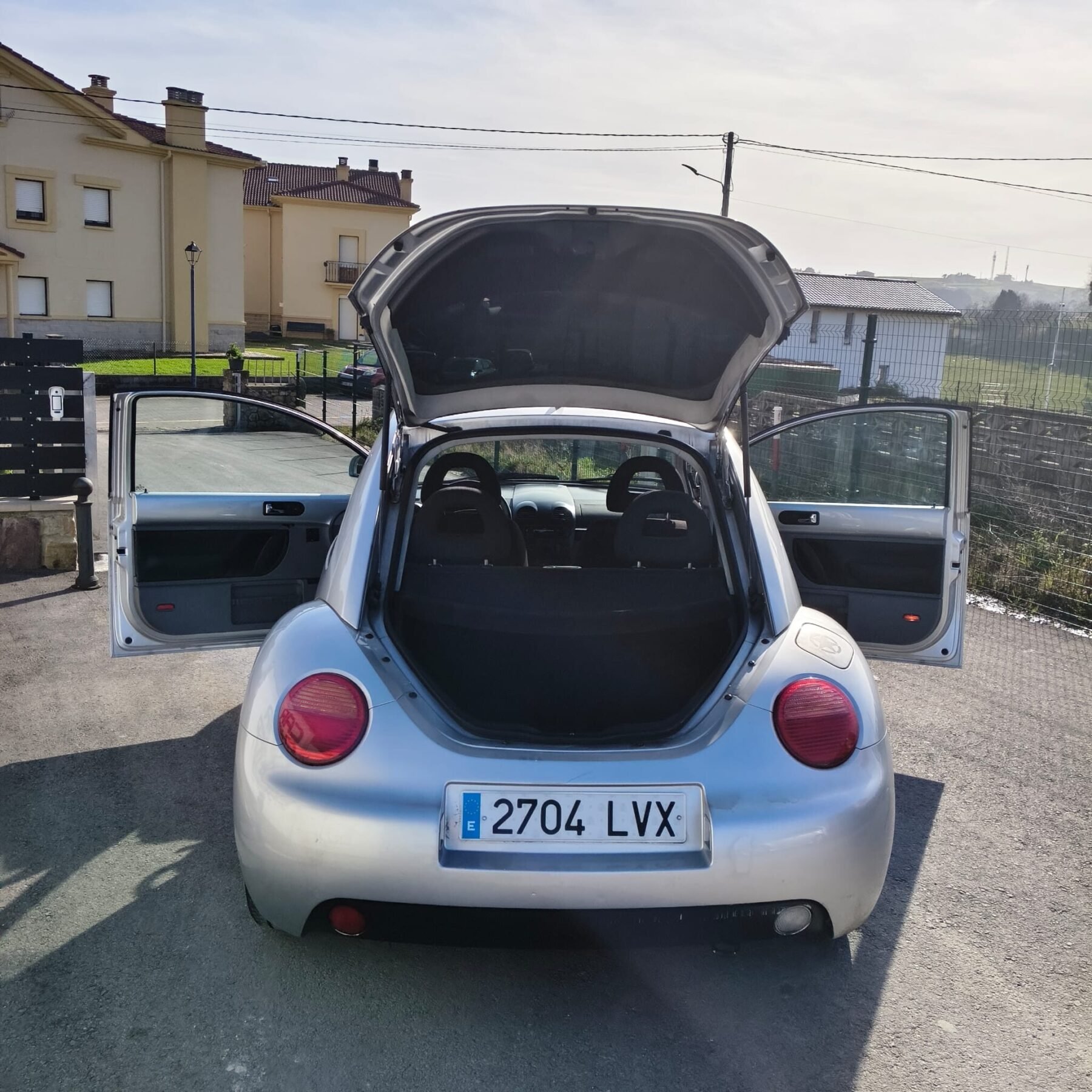 VOLKSWAGEN BEETLE 1.9 TDI
