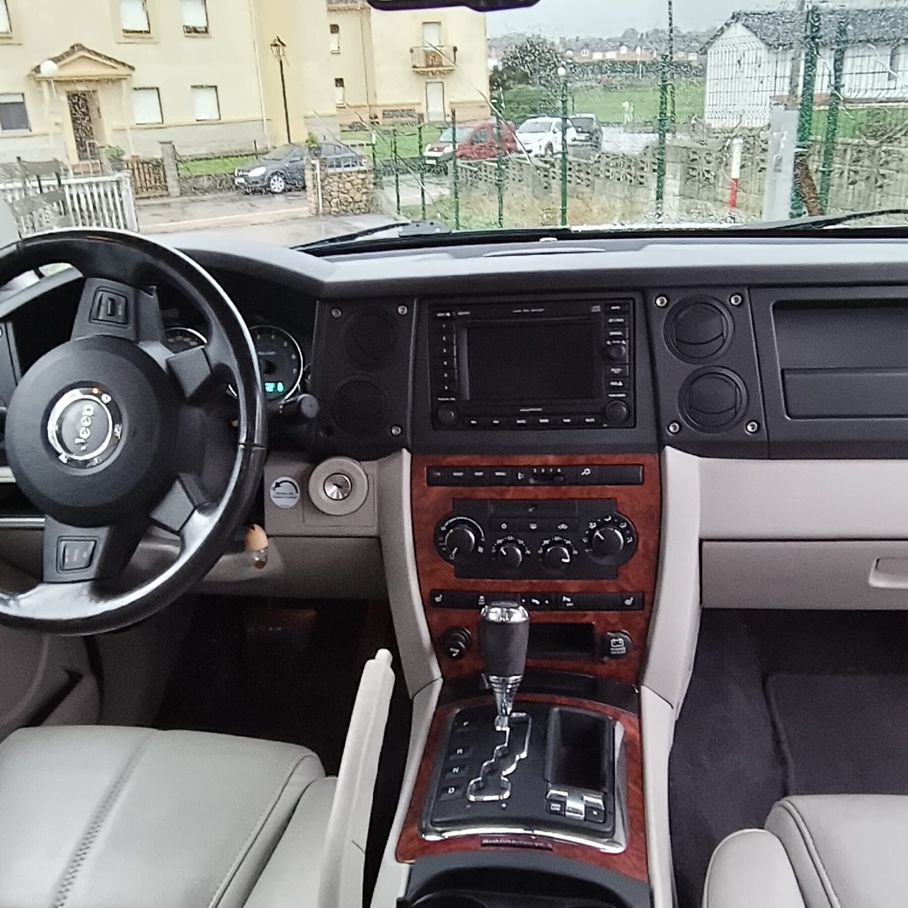 JEEP COMMANDER 3.0 V6 CRD LIMITED