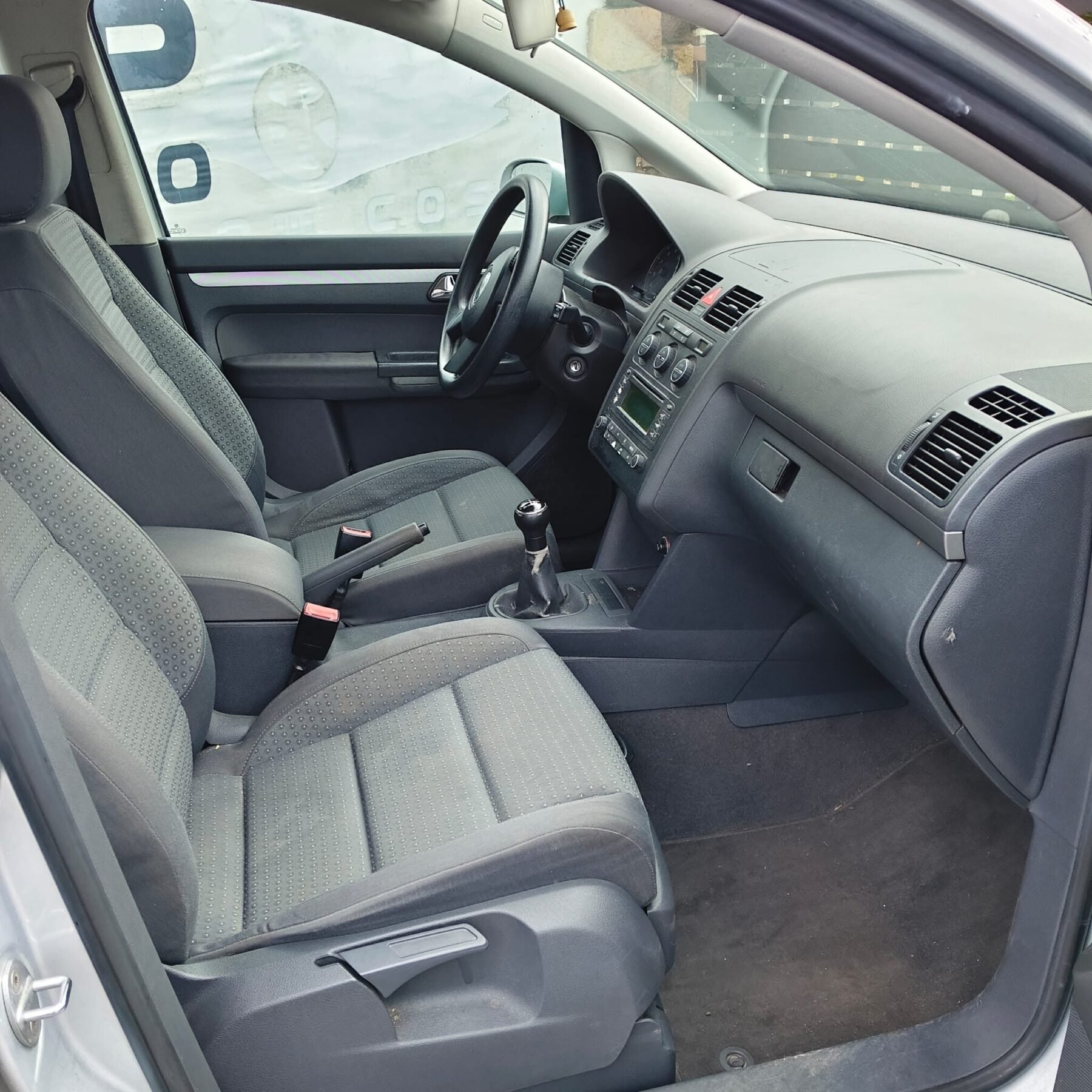 VOLKSWAGEN TOURAN 2.0 HIGHLINE