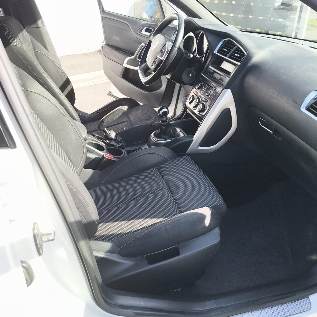 CITROEN DS4 1.6 HDI DESIGN