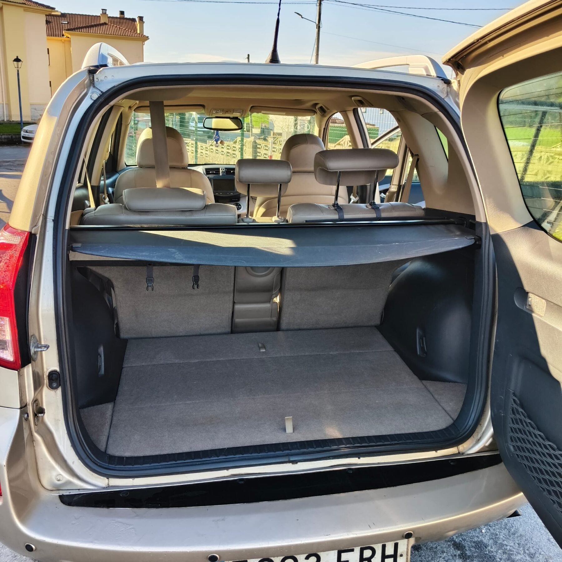 TOYOTA RAV4 2.2 D4D EXECUTIVE