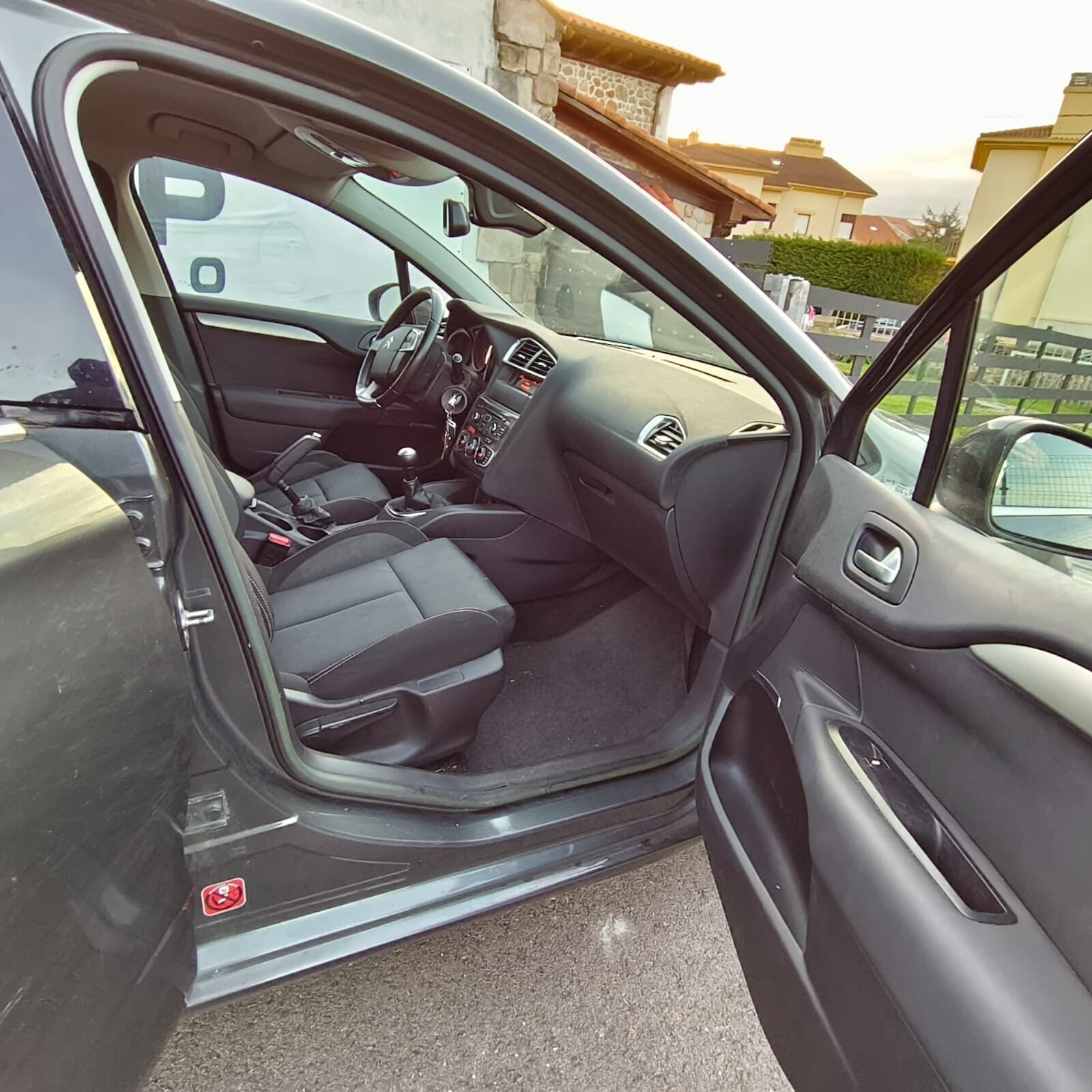 CITROEN C4 1.6 HDI COLLECTION