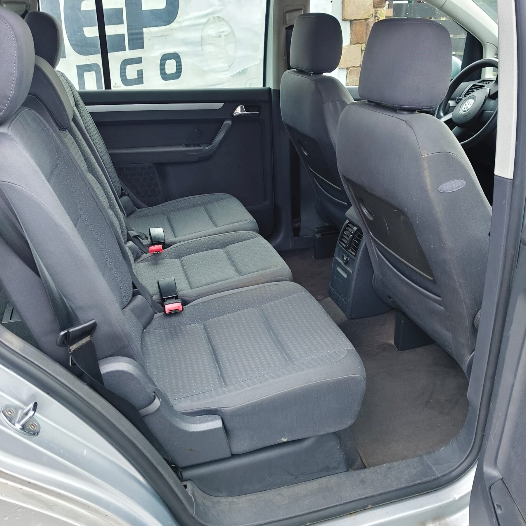 VOLKSWAGEN TOURAN 2.0 HIGHLINE