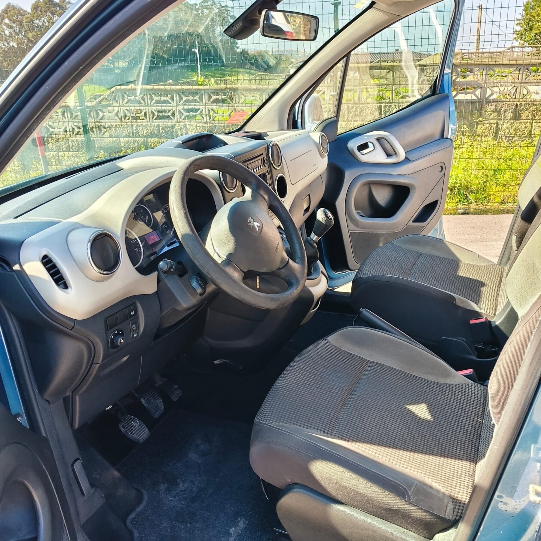 PEUGEOT PARTNER TEEPE OUTDOOR 1.6 HDI