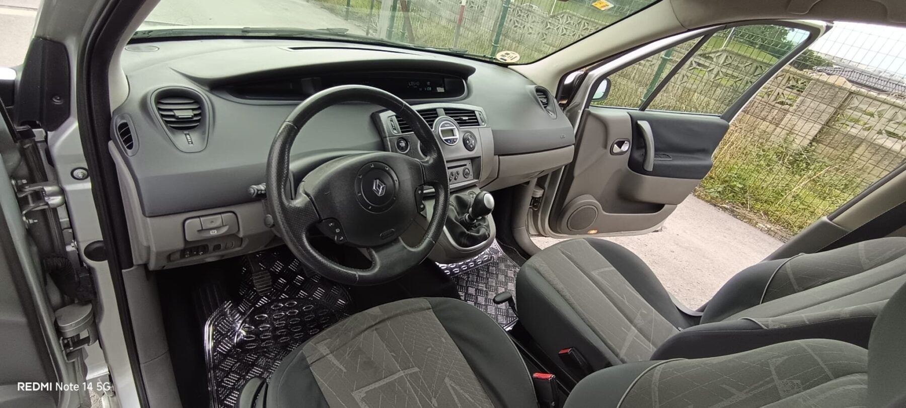 RENAULT MEGANE SCENIC 1.5 DCI