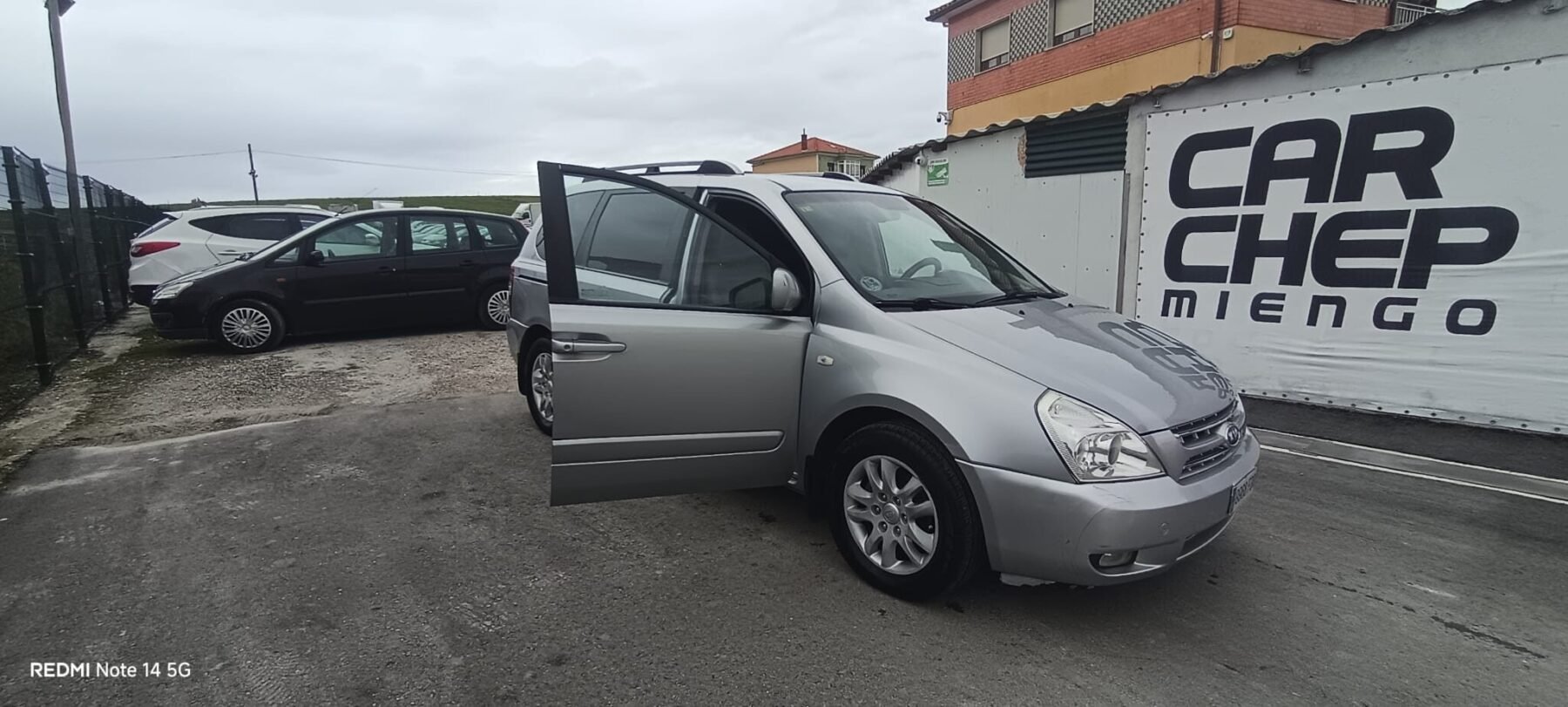 KIA CARNIVAL 2.9 CRDi