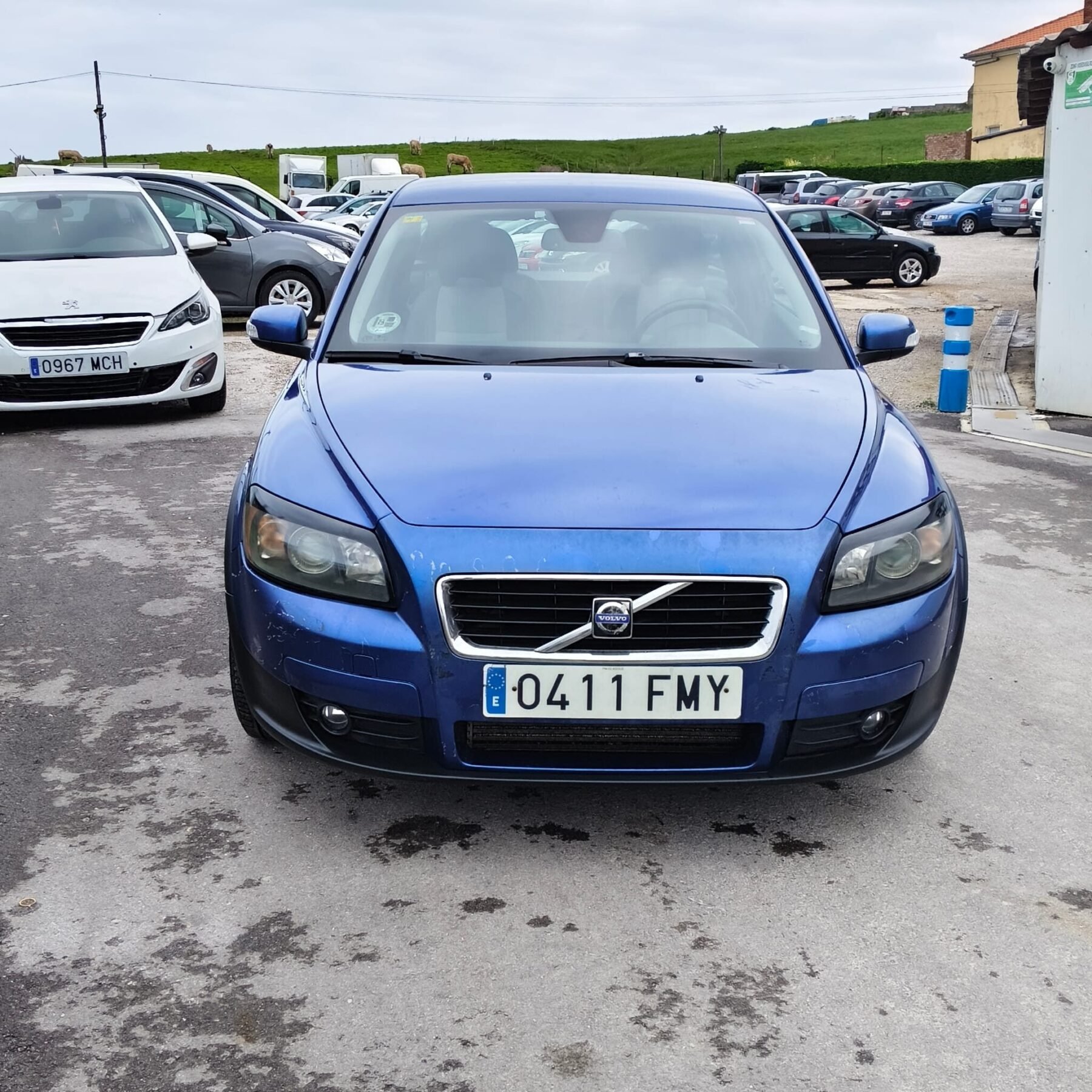 VOLVO C30 1.6 MOMENTUM