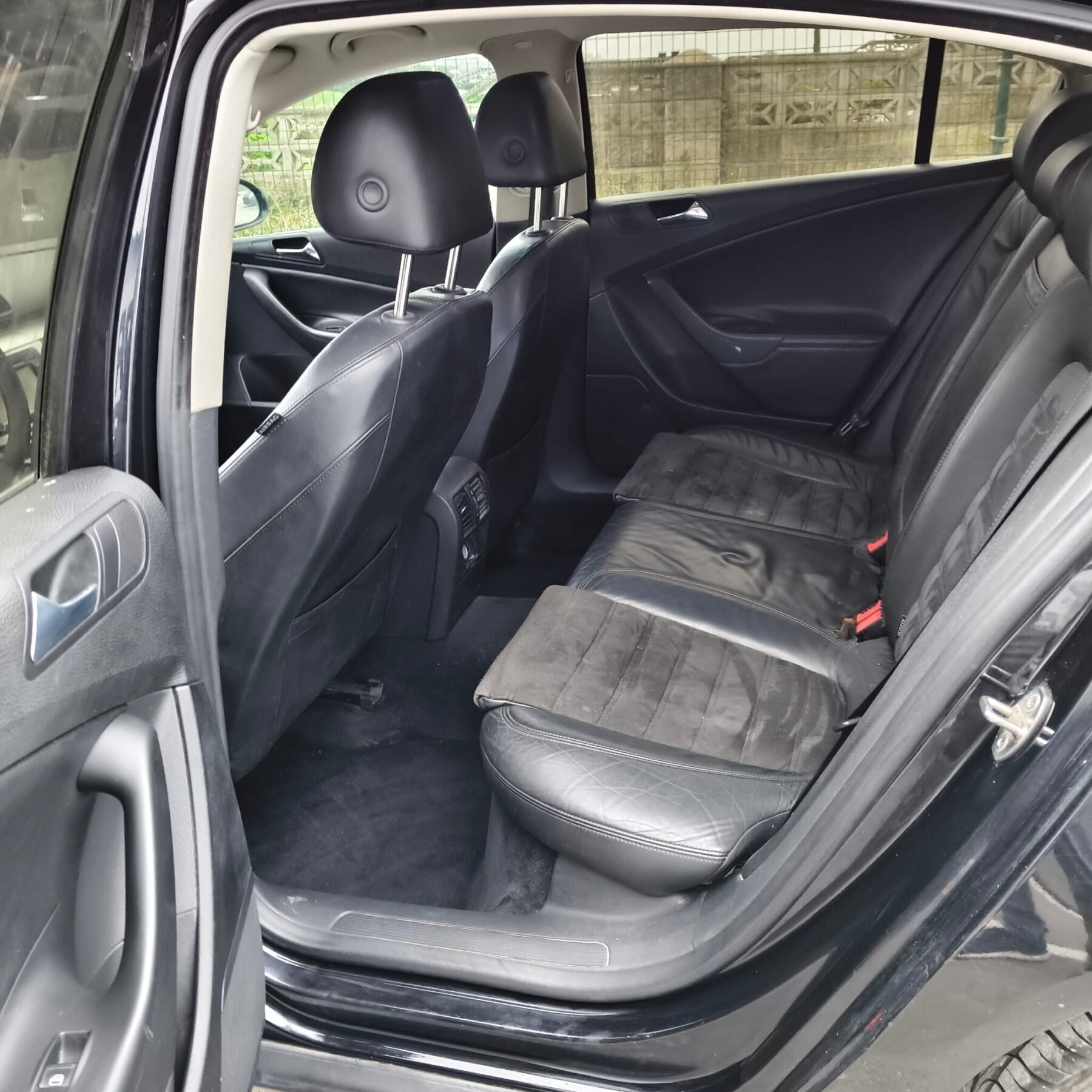 VOLKSWAGEN PASSAT 2.0 TDI