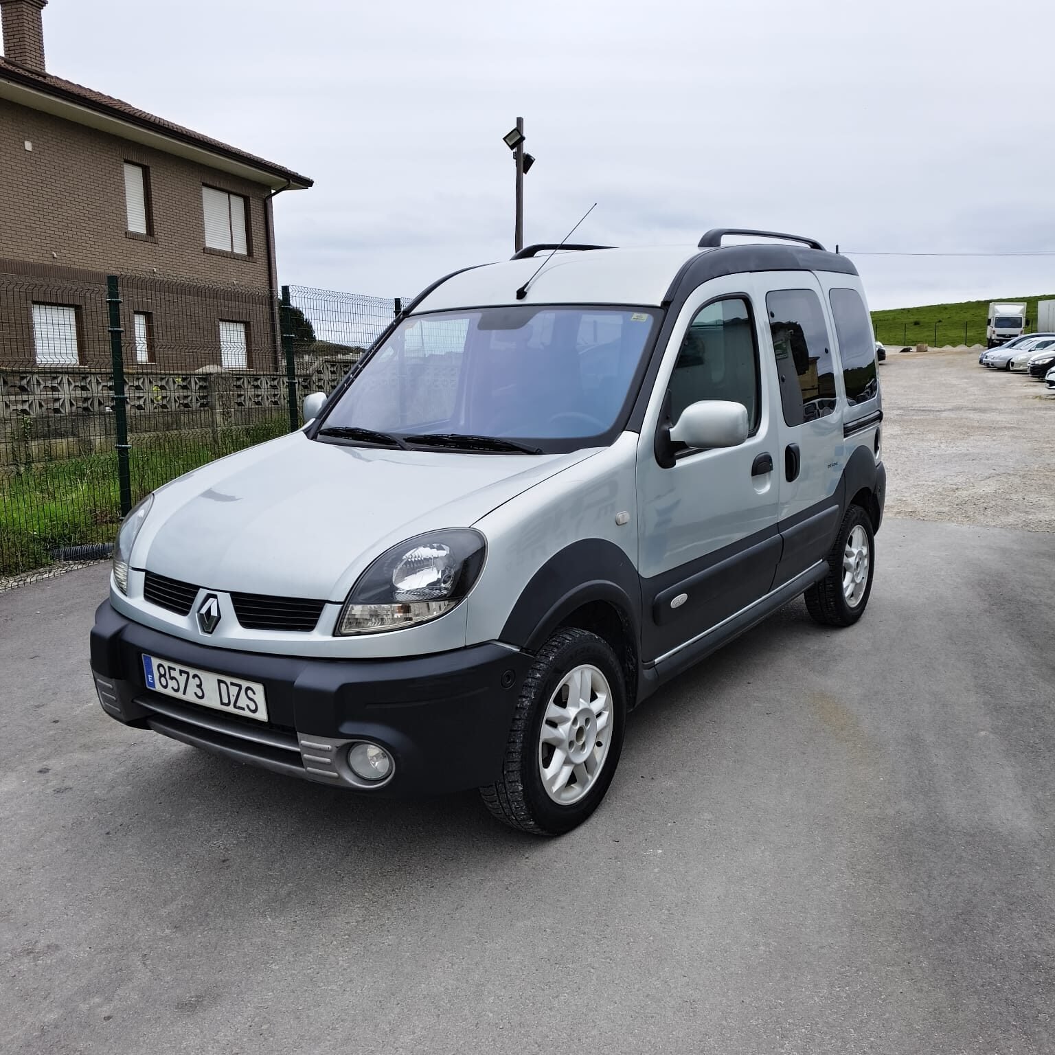 RENAULT Kangoo 1.9 dci Extreme 4X4