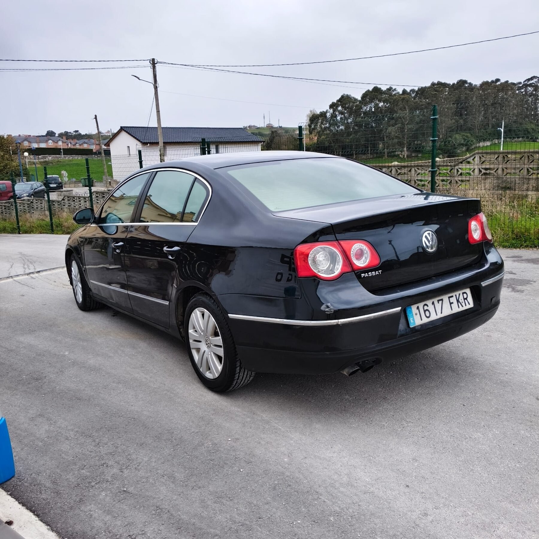 VOLKSWAGEN PASSAT 2.0 TDI