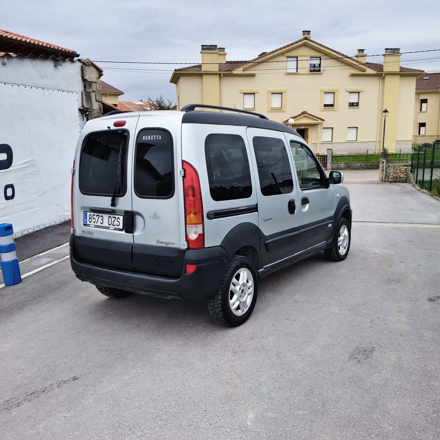 RENAULT Kangoo 1.9 dci Extreme 4X4