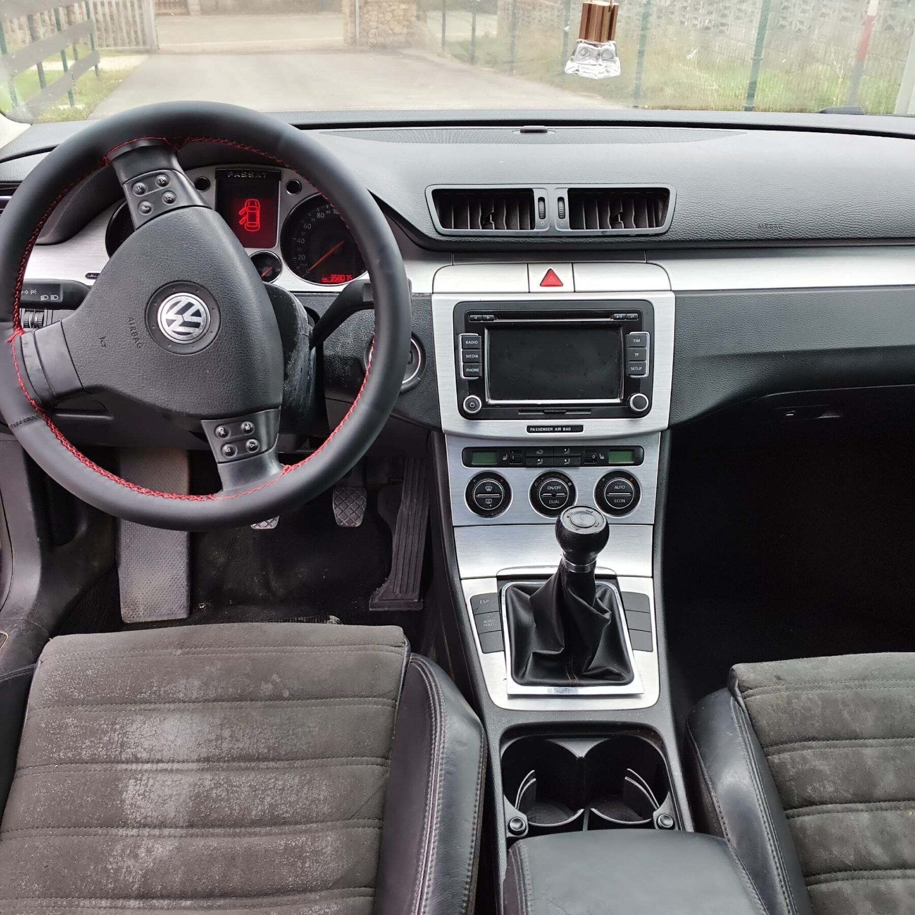 VOLKSWAGEN PASSAT 2.0 TDI