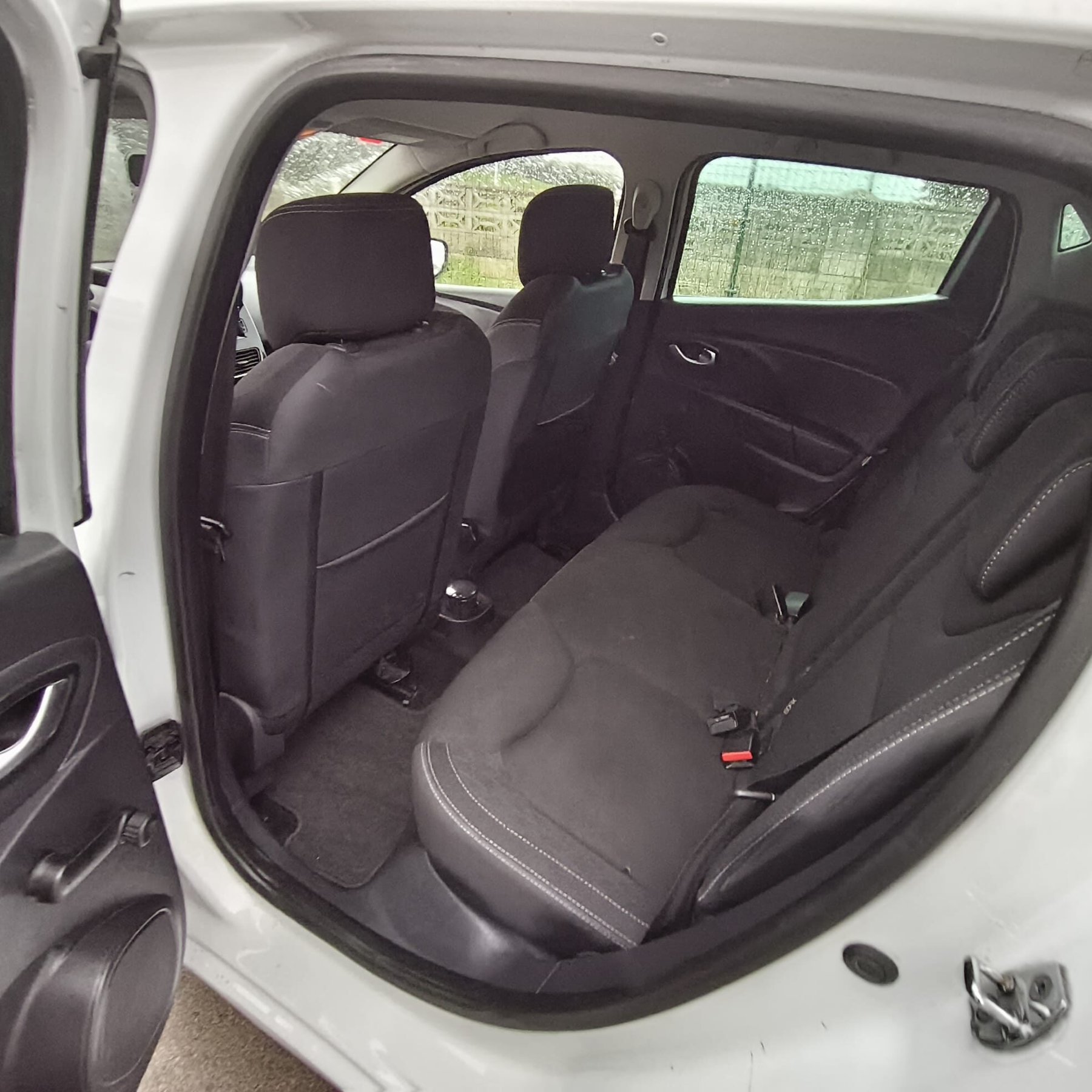 RENAULT CLIO RENAULT Clio Limited TCe GLP 18