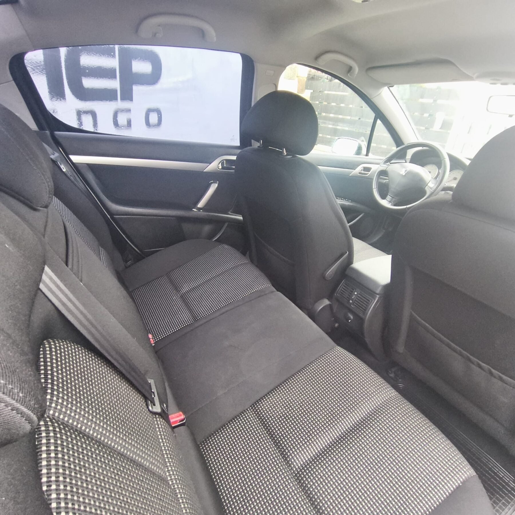 PEUGEOT 407 PEUGEOT 407 Sport HDI 136