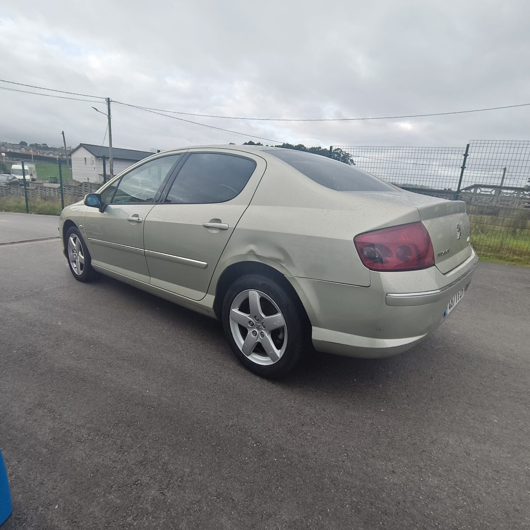 PEUGEOT 407 PEUGEOT 407 Sport HDI 136
