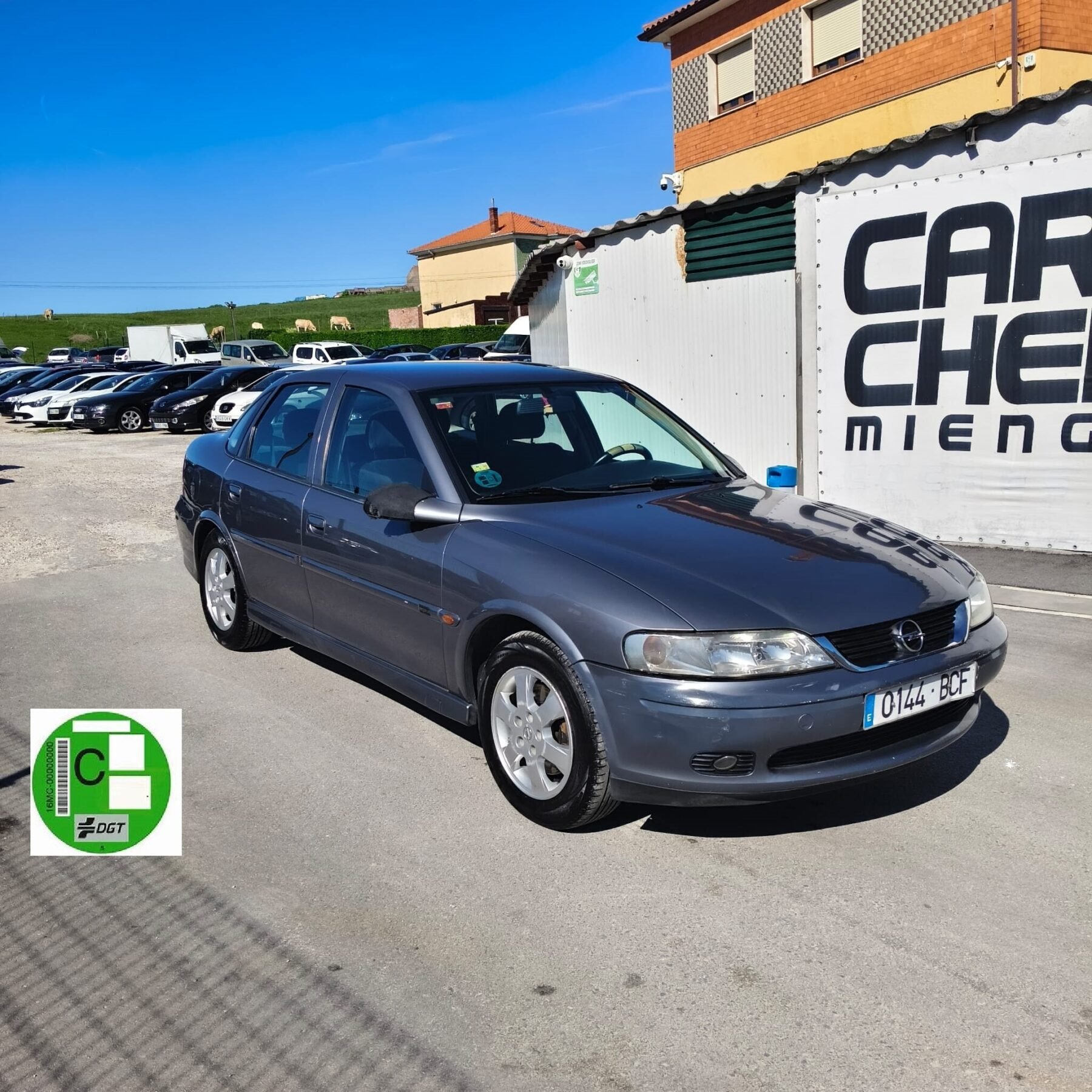 OPEL VECTRA 2.2i