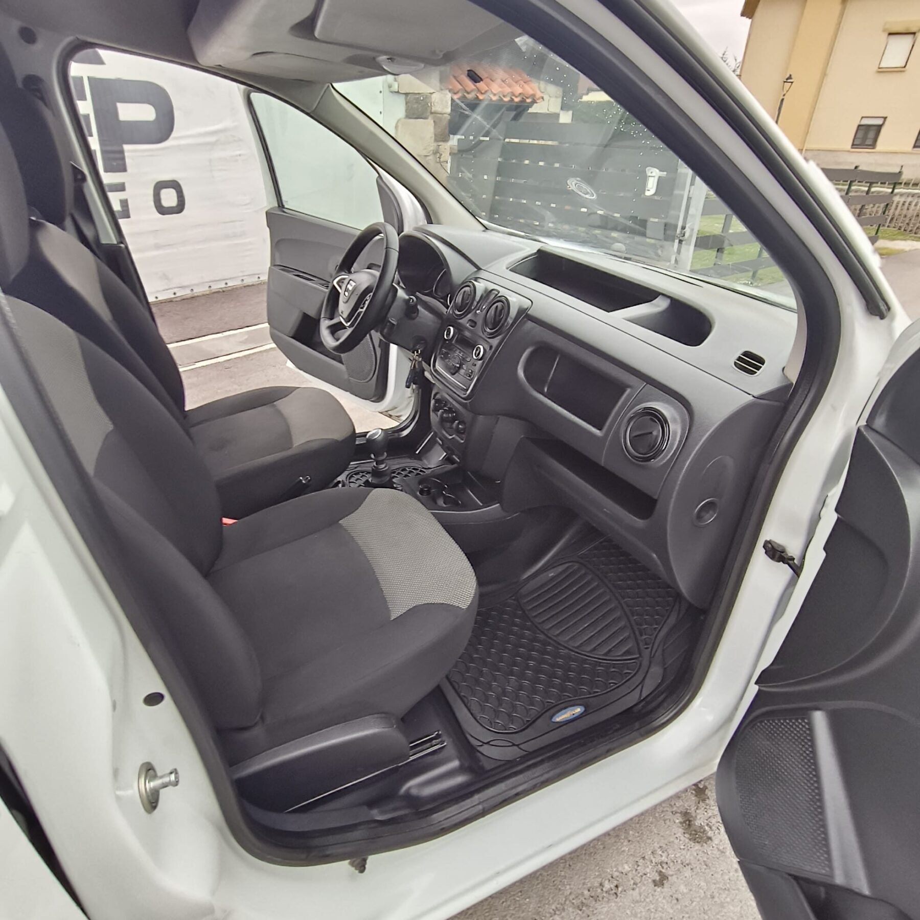 DACIA DOKKER 1.5 BLEHDCI VAN ESSENTIAL