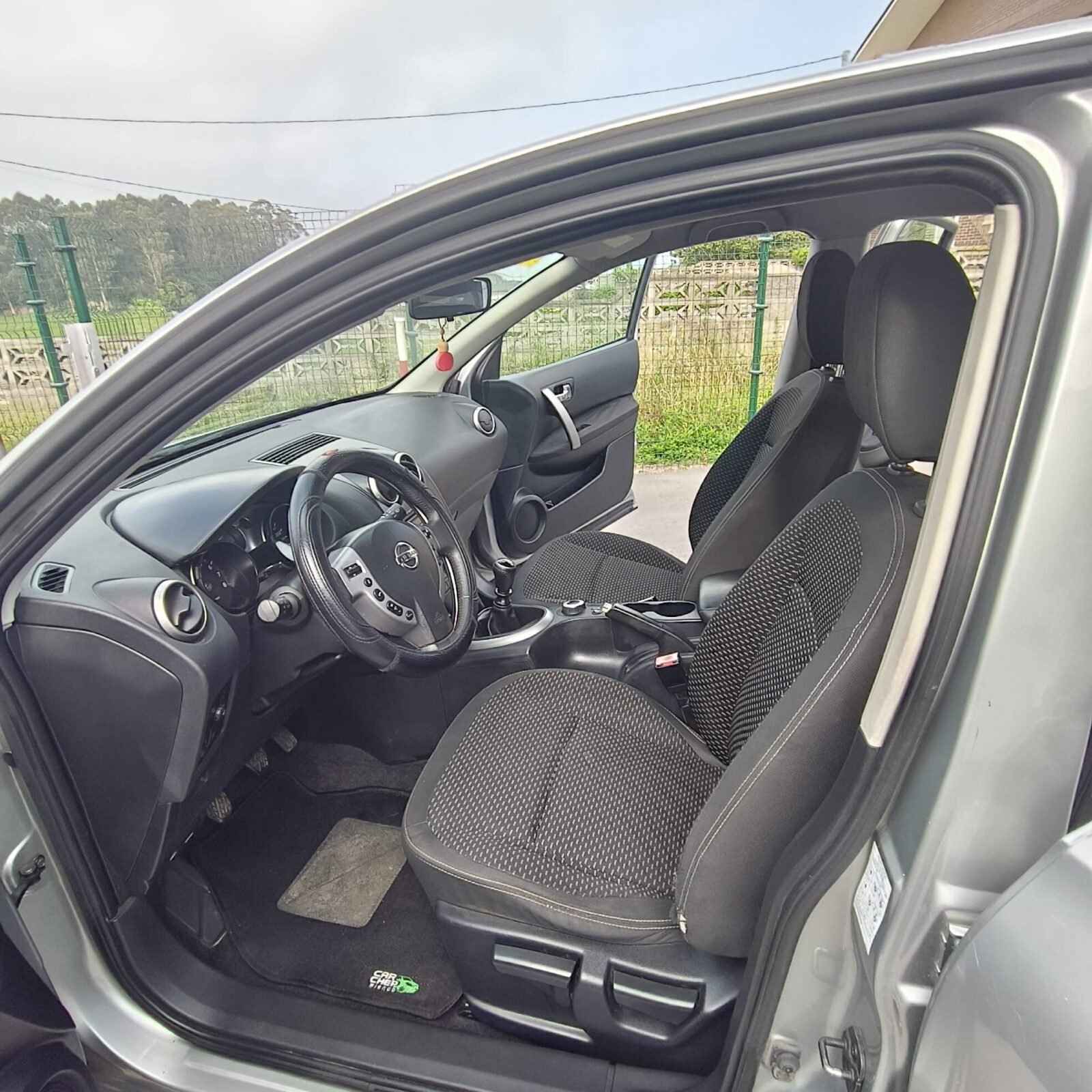 NISSAN QASHQAI +2 2.0 ACCENTA