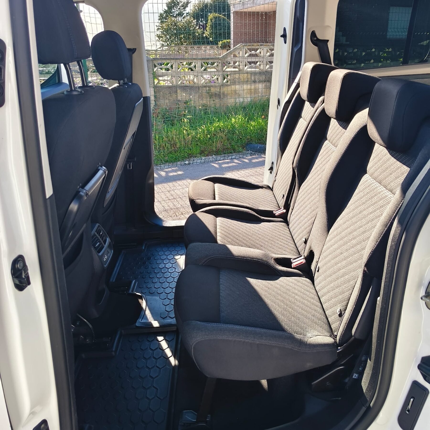 PEUGEOT RIFTER ALLERE PACK  BLUEHDI