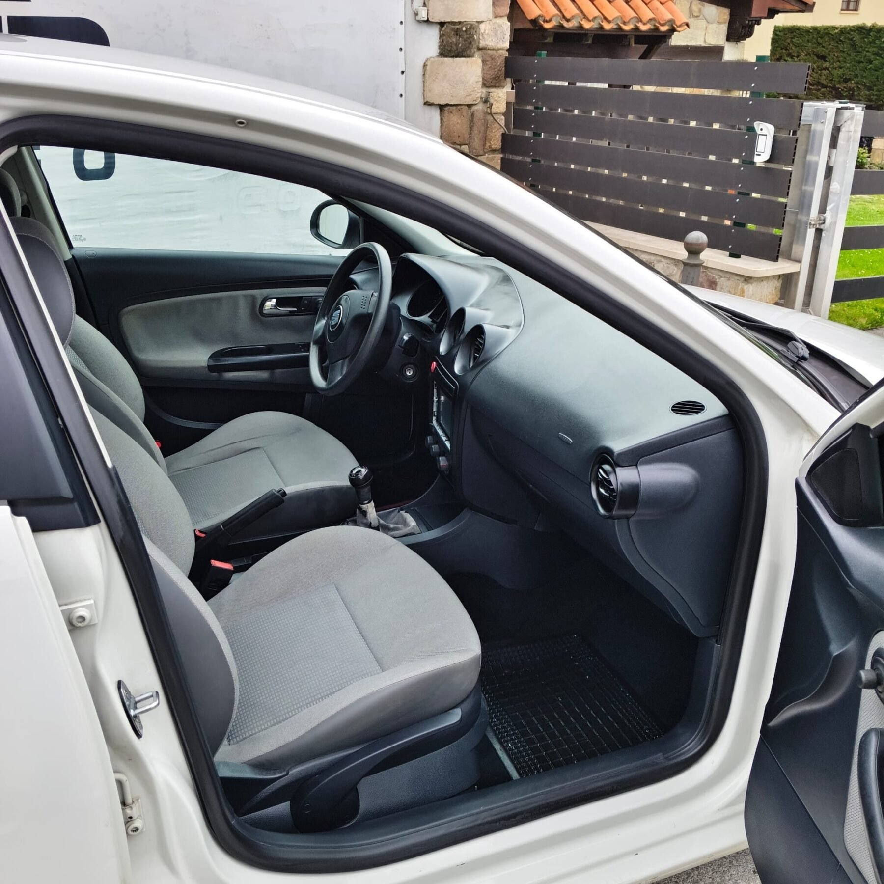 SEAT CORDOBA 1.4i 16V