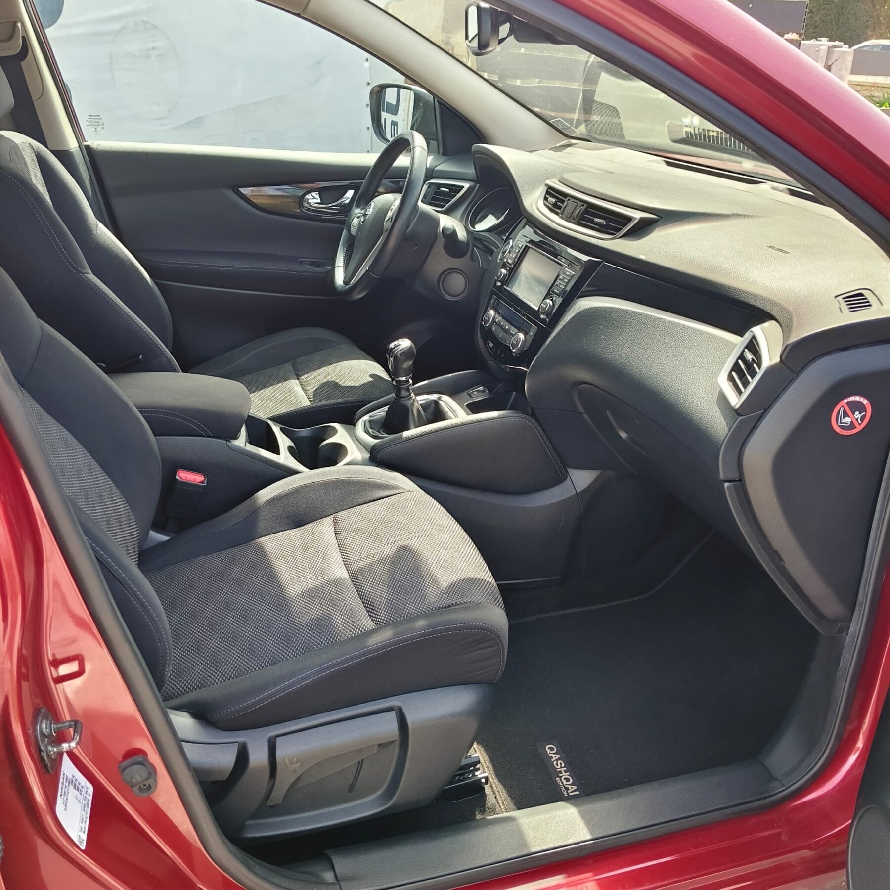 NISSAN QASHQAI 1.2i DIGT ACENTA 4X2