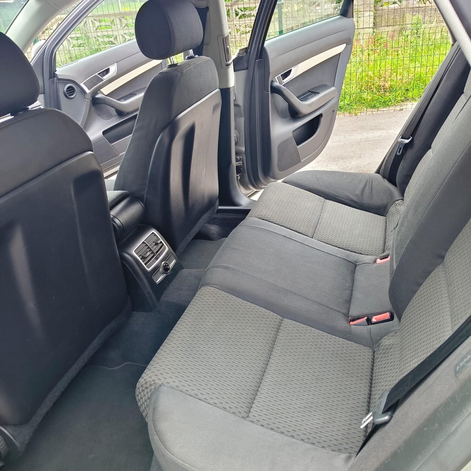 AUDI A6 AVANT QUATTRO 3.0TDI V6