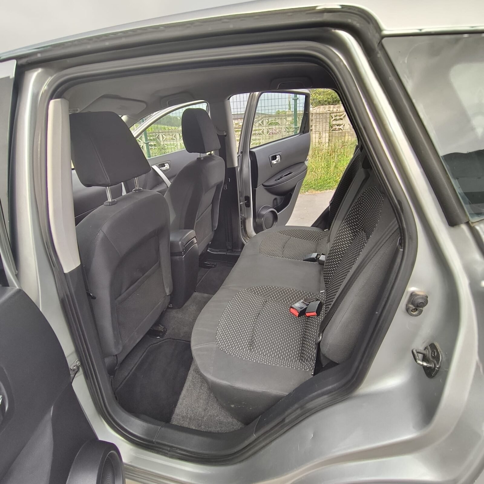 NISSAN QASHQAI +2 2.0 ACCENTA