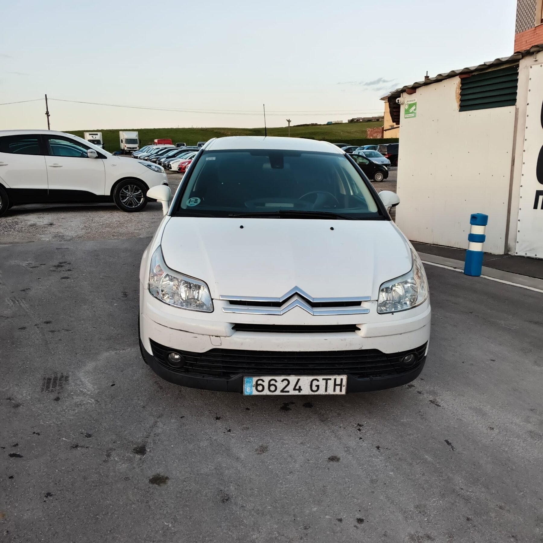 CITROEN C4  Sedán HDi 110cv FP Collection