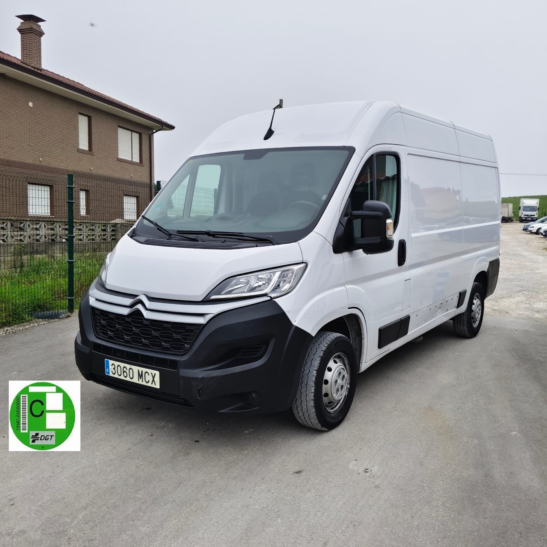 CITROEN JUMPER BlueHDi 88KW Furgon 33L2H2