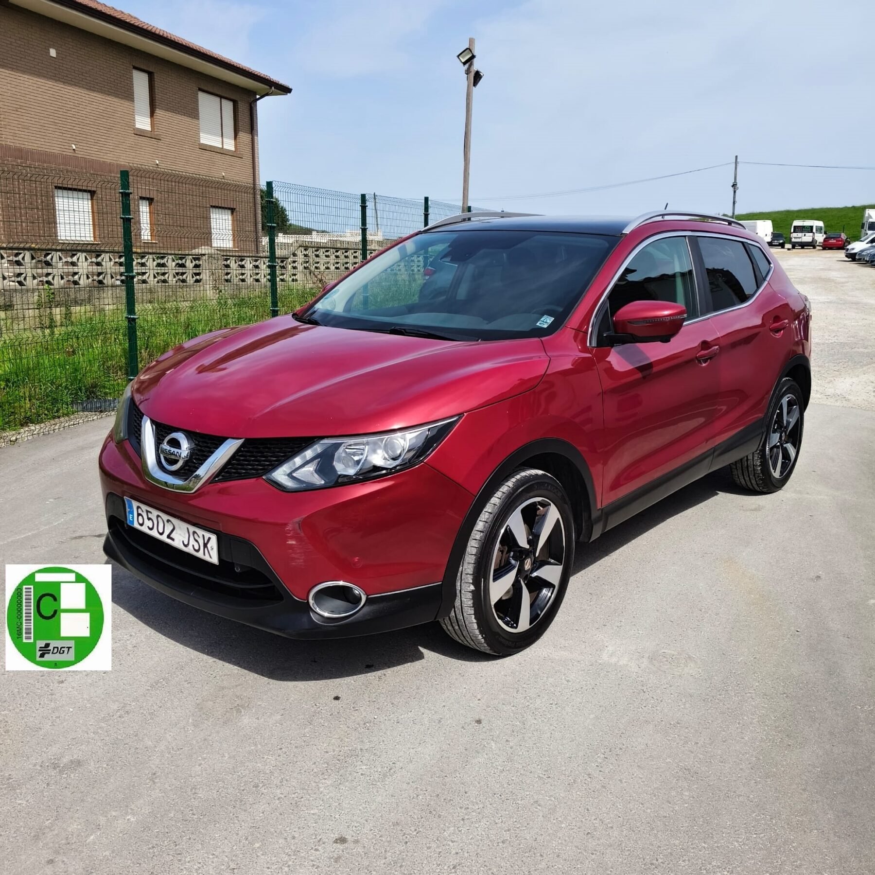 NISSAN QASHQAI 1.2i DIGT ACENTA 4X2