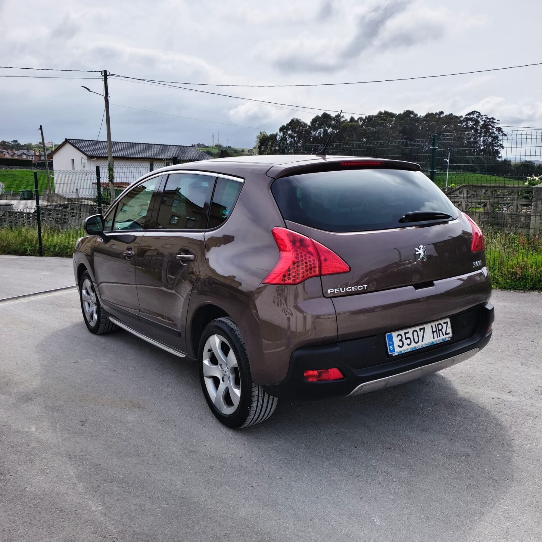 PEUGEOT 3008 1.6 VTI