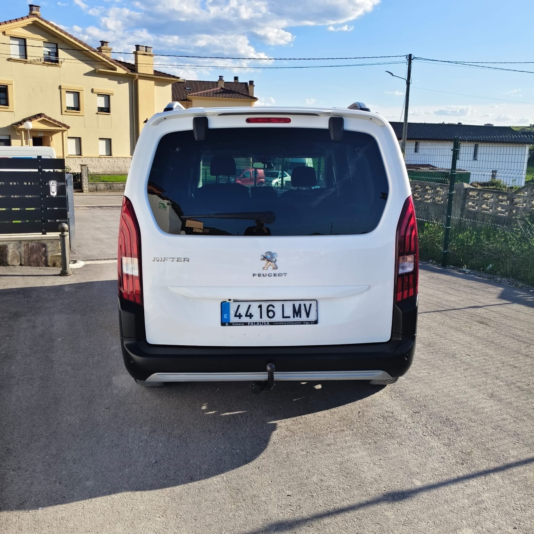 PEUGEOT RIFTER ALLERE PACK  BLUEHDI