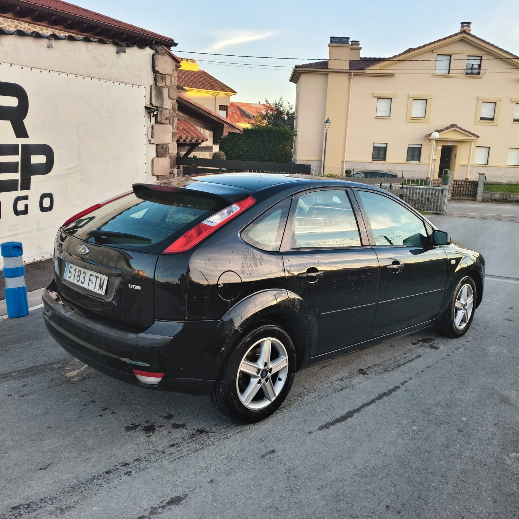 FORD FOCUS 1.8 TDCi Trend