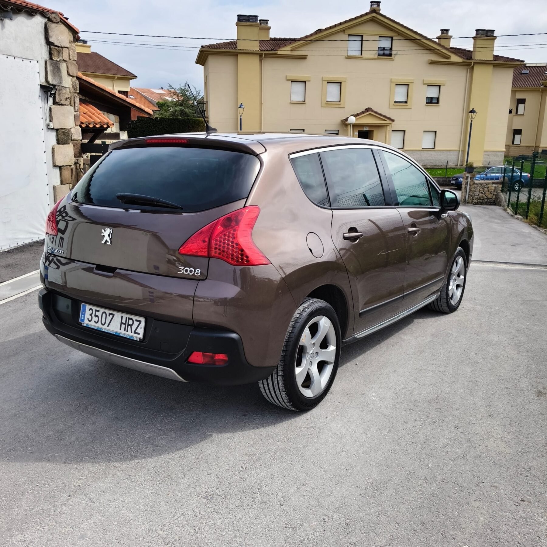 PEUGEOT 3008 1.6 VTI