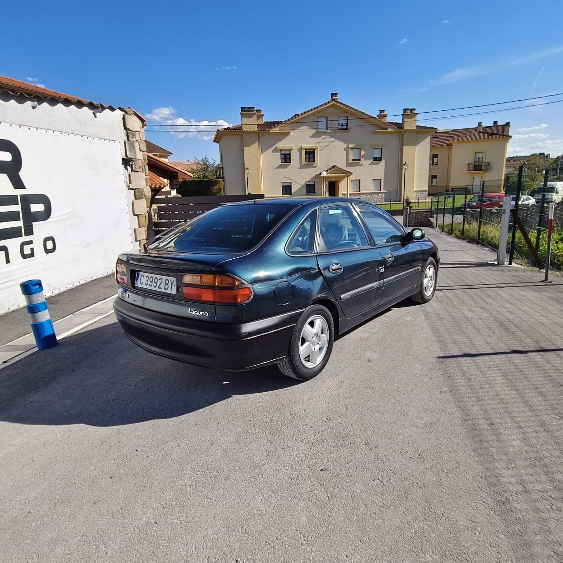 RENAULT LAGUNA 1.9DTI
