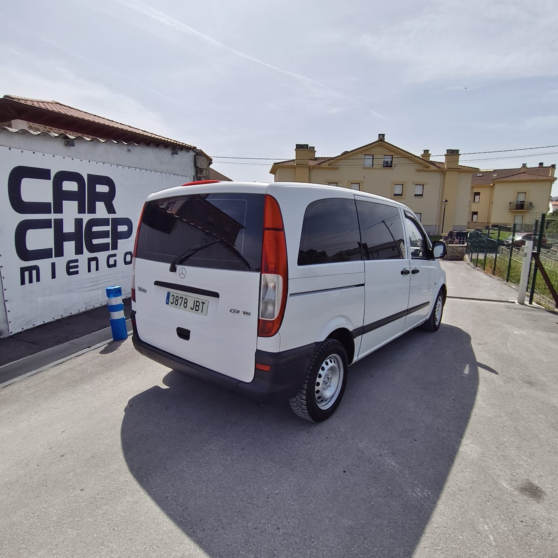 MERCEDES-BENZ VITO 111 CDI Combi Compacta
