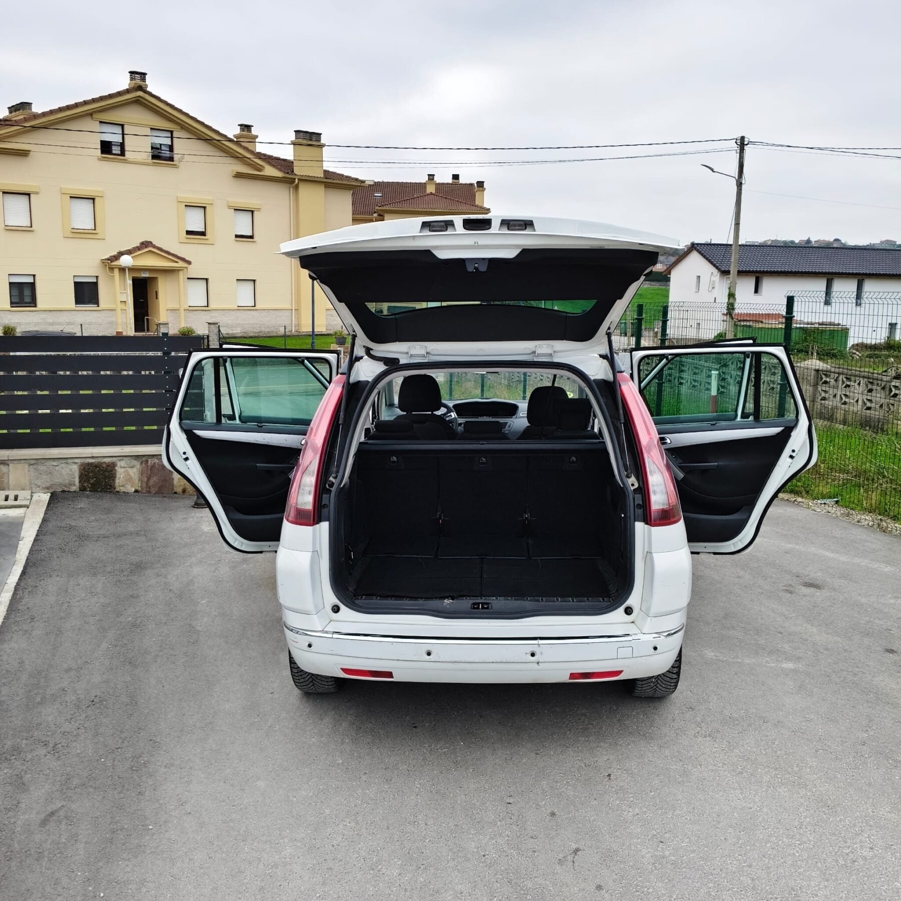 CITROEN C4 PICASSO 1.6 HDi 110cv Exclusive