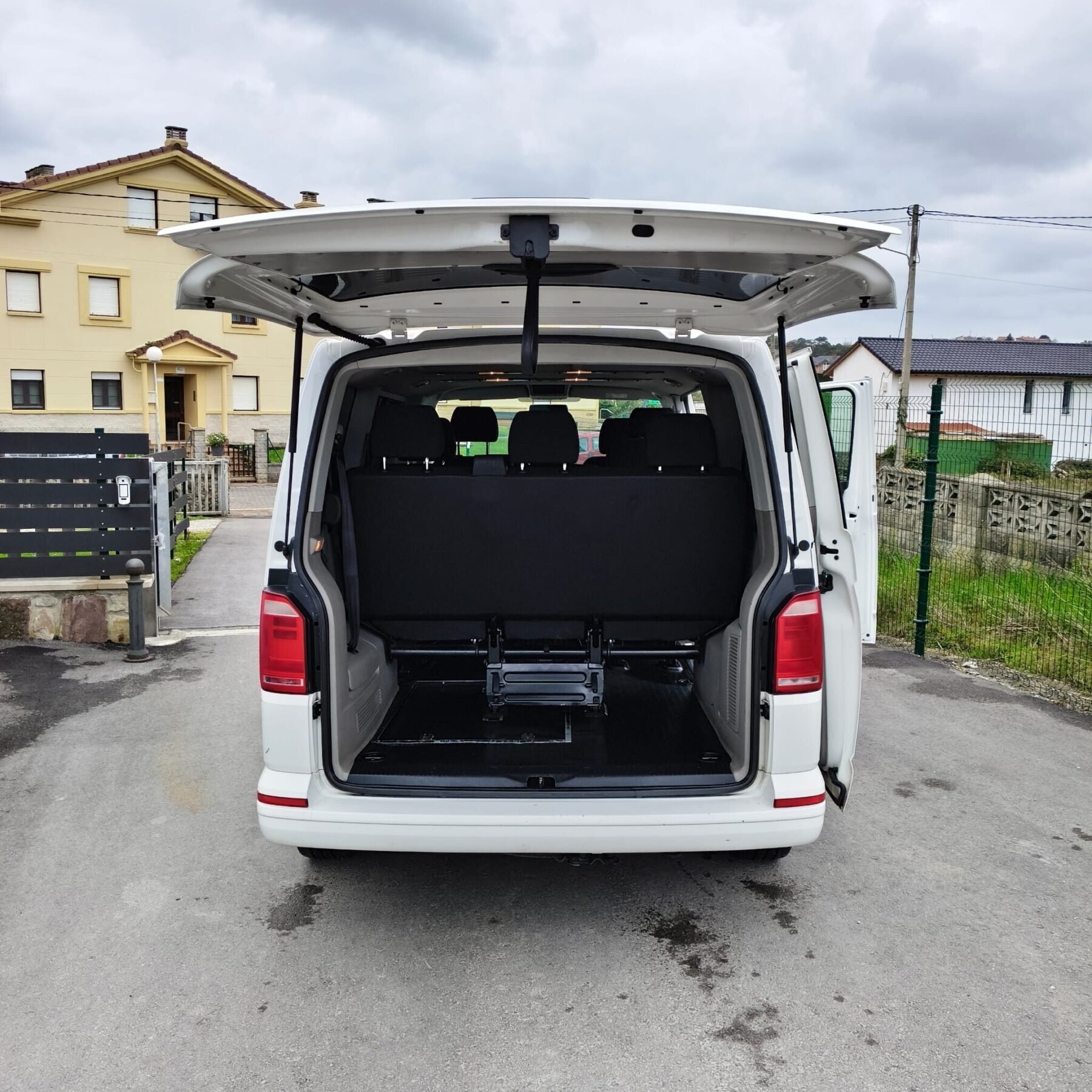 VOLKSWAGEN CARAVELLE Trendline Largo 2.0 TDI 110kW150CV BMT