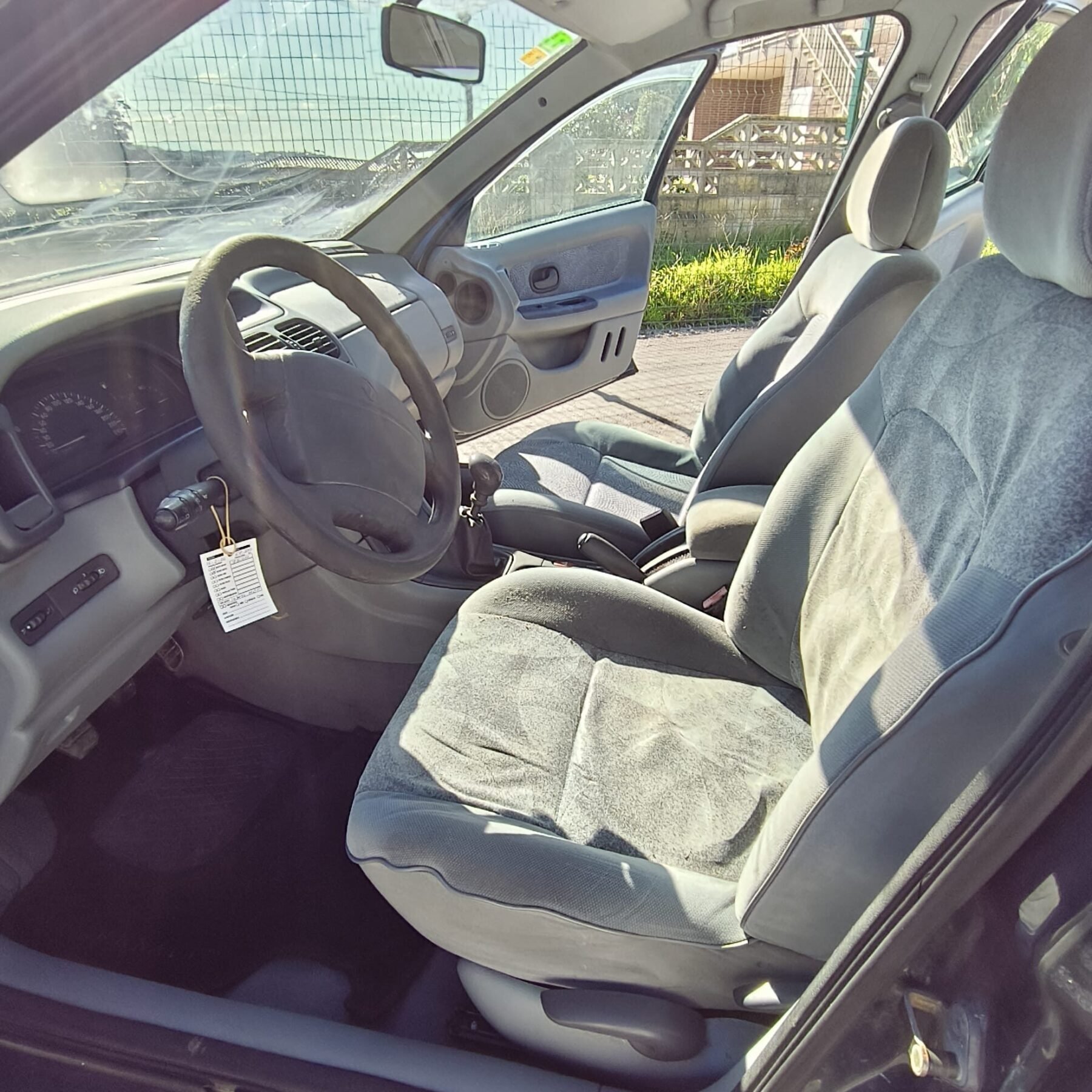 RENAULT LAGUNA 1.9DTI