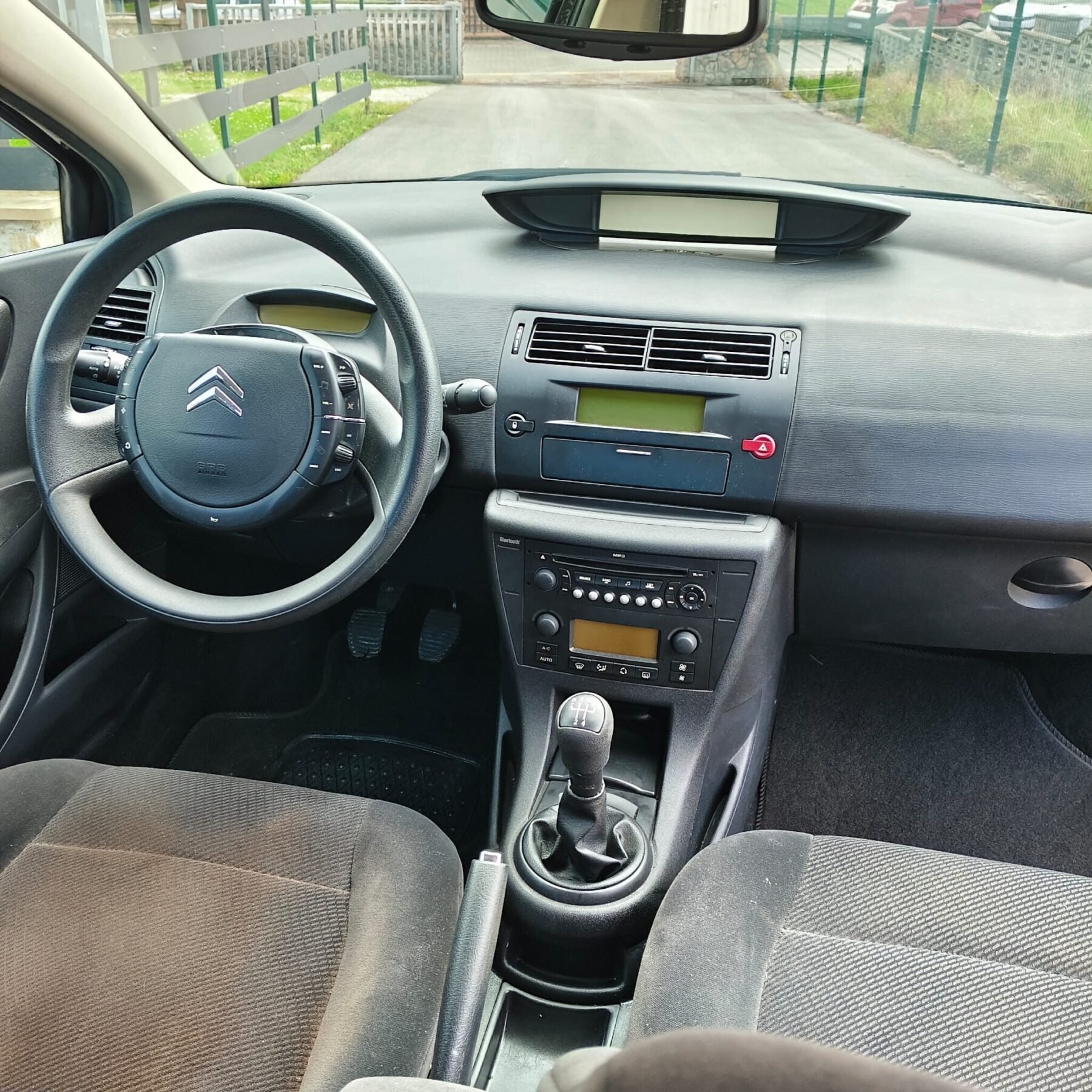 CITROEN C4 Sedán 1.6i 16v Collection