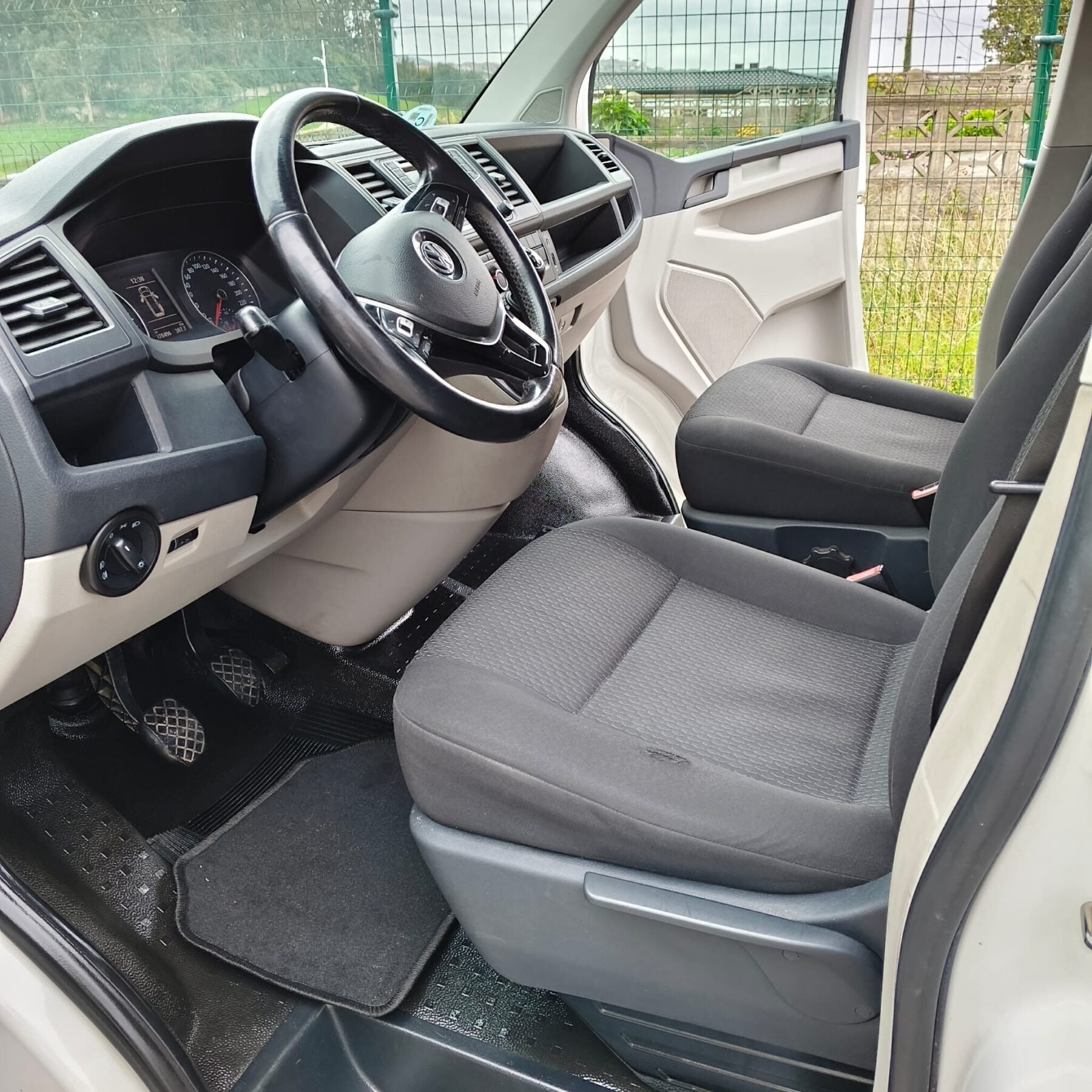 VOLKSWAGEN CARAVELLE Trendline Largo 2.0 TDI 110kW150CV BMT